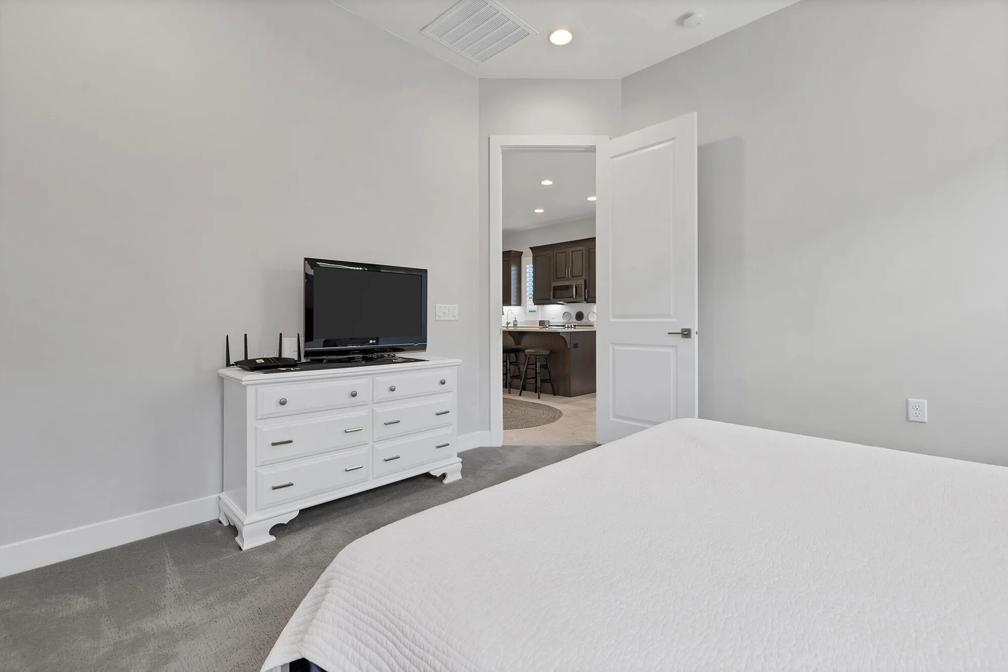 Property Slideshow image 19 of 33 | 1198 w felter dr, St George, UT, 84790