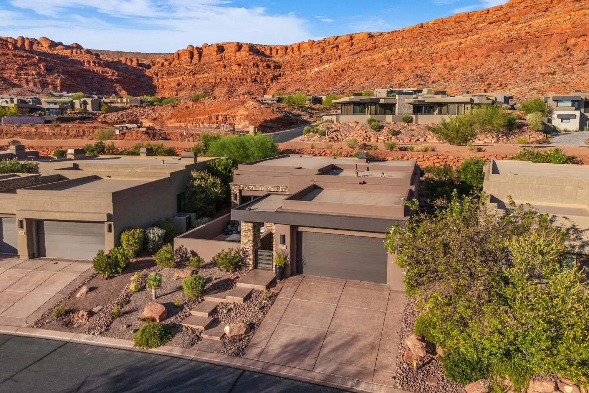 Property Slideshow image 2 of 39 | 2139 w cougar rock cir unit 179, St George, UT, 84770