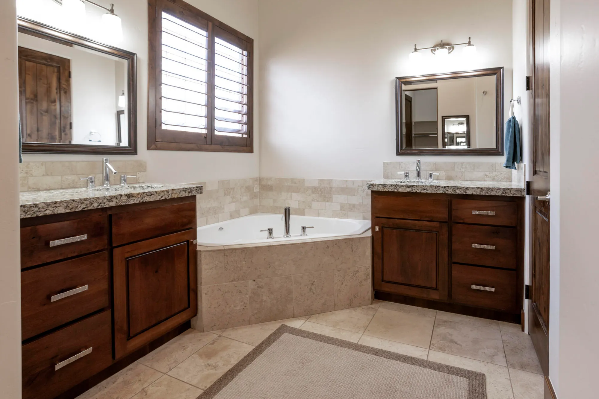 Property Slideshow image 25 of 76 | 2139 w cougar rock cir 131, St George, UT, 84770