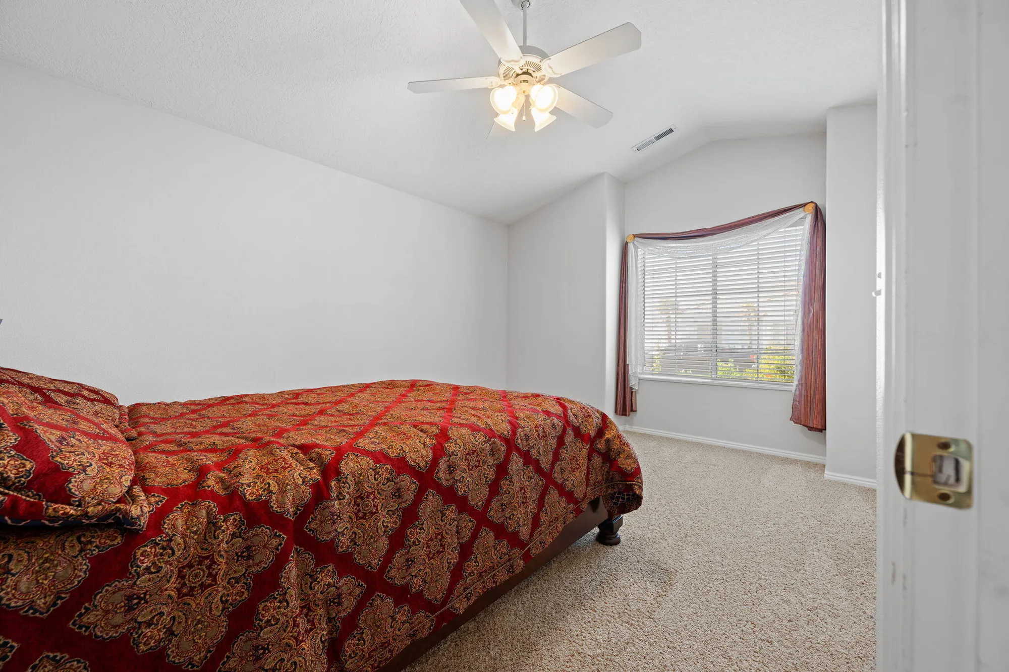 Property Slideshow image 18 of 28 | 39 n valley view dr unit 81, St George, UT, 84770