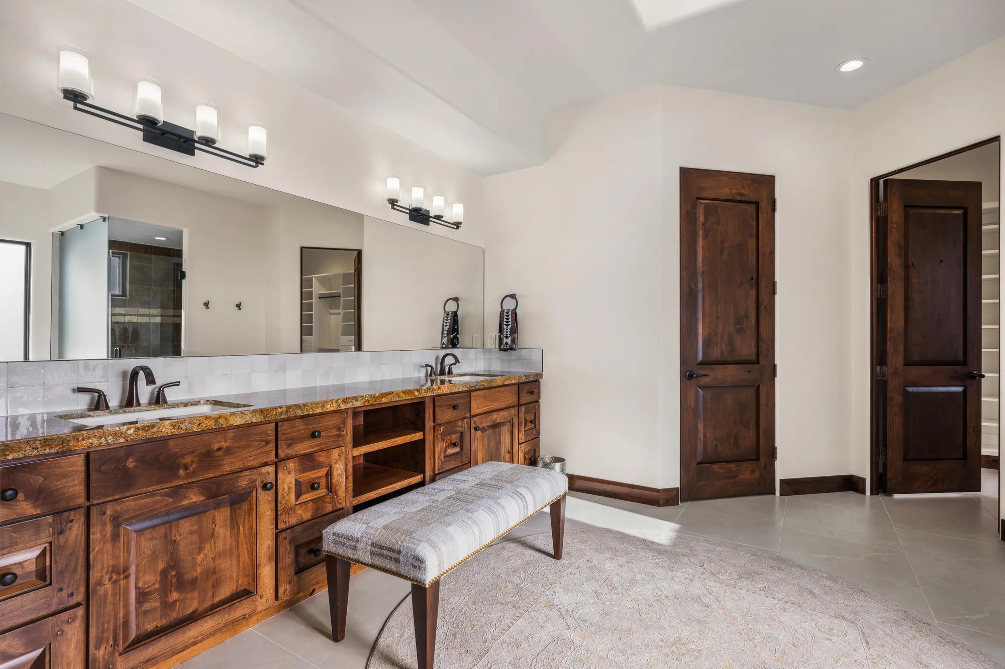 Property Slideshow image 14 of 27 | 3052 n snow canyon pkwy 105, St George, UT, 84770