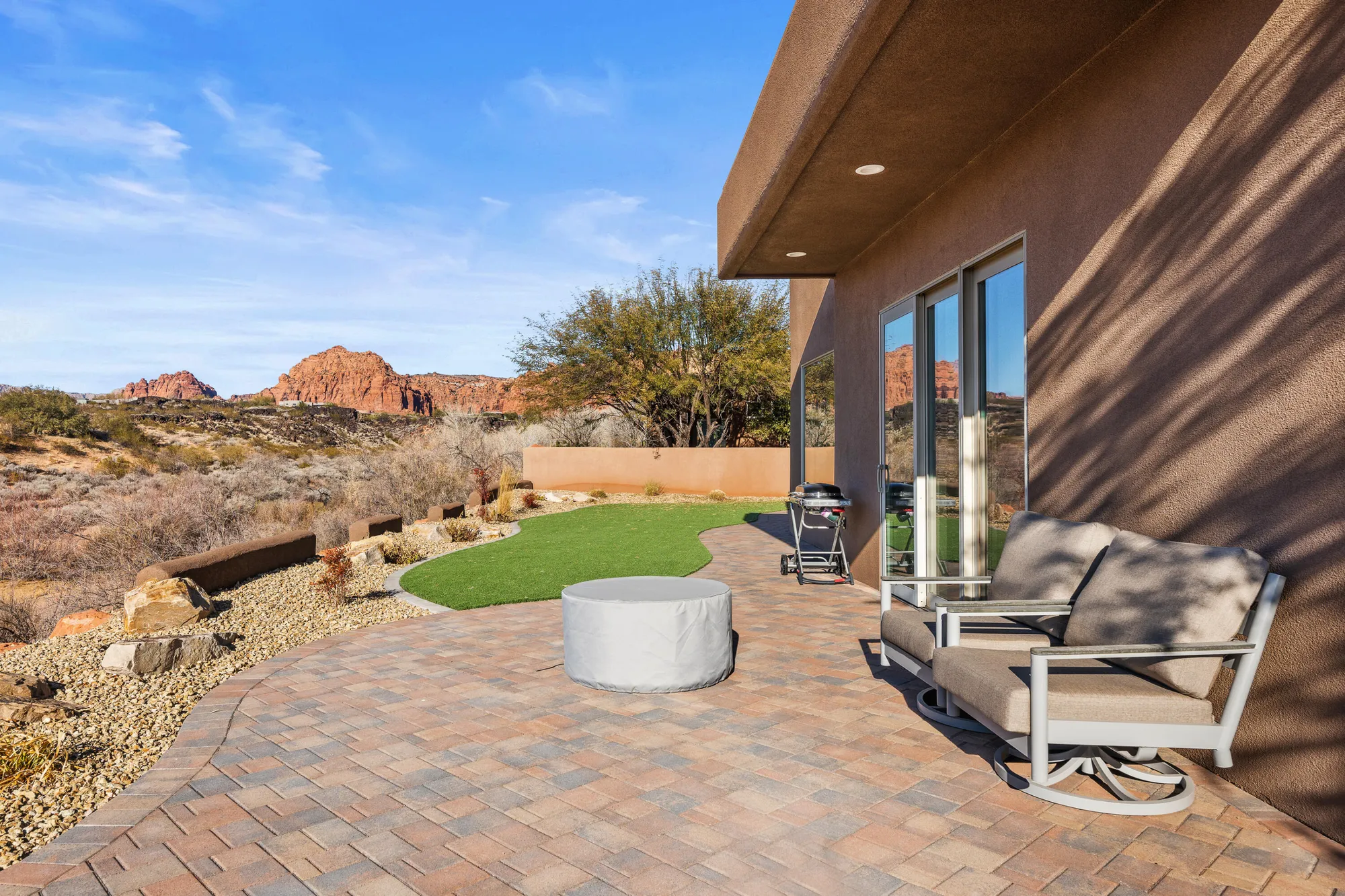 Property Slideshow image 19 of 27 | 3052 n snow canyon pkwy 105, St George, UT, 84770