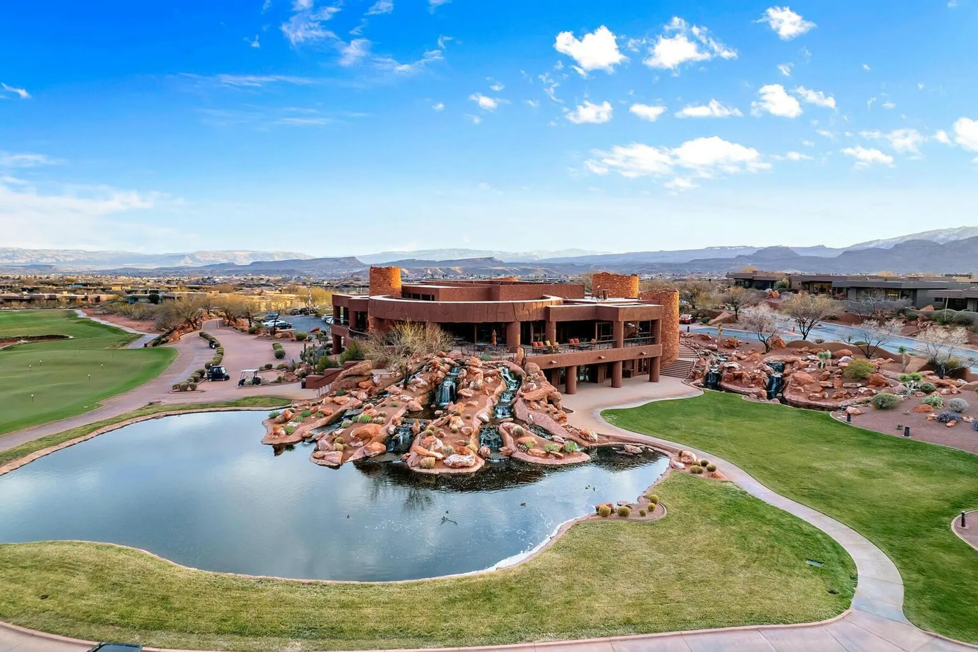 Property Slideshow image 23 of 27 | 3052 n snow canyon pkwy 105, St George, UT, 84770