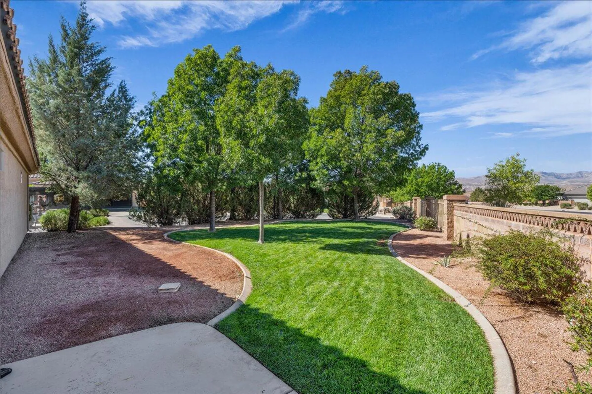 Property Slideshow image 24 of 26 | 2034 w sunstar cir, St George, UT, 84790