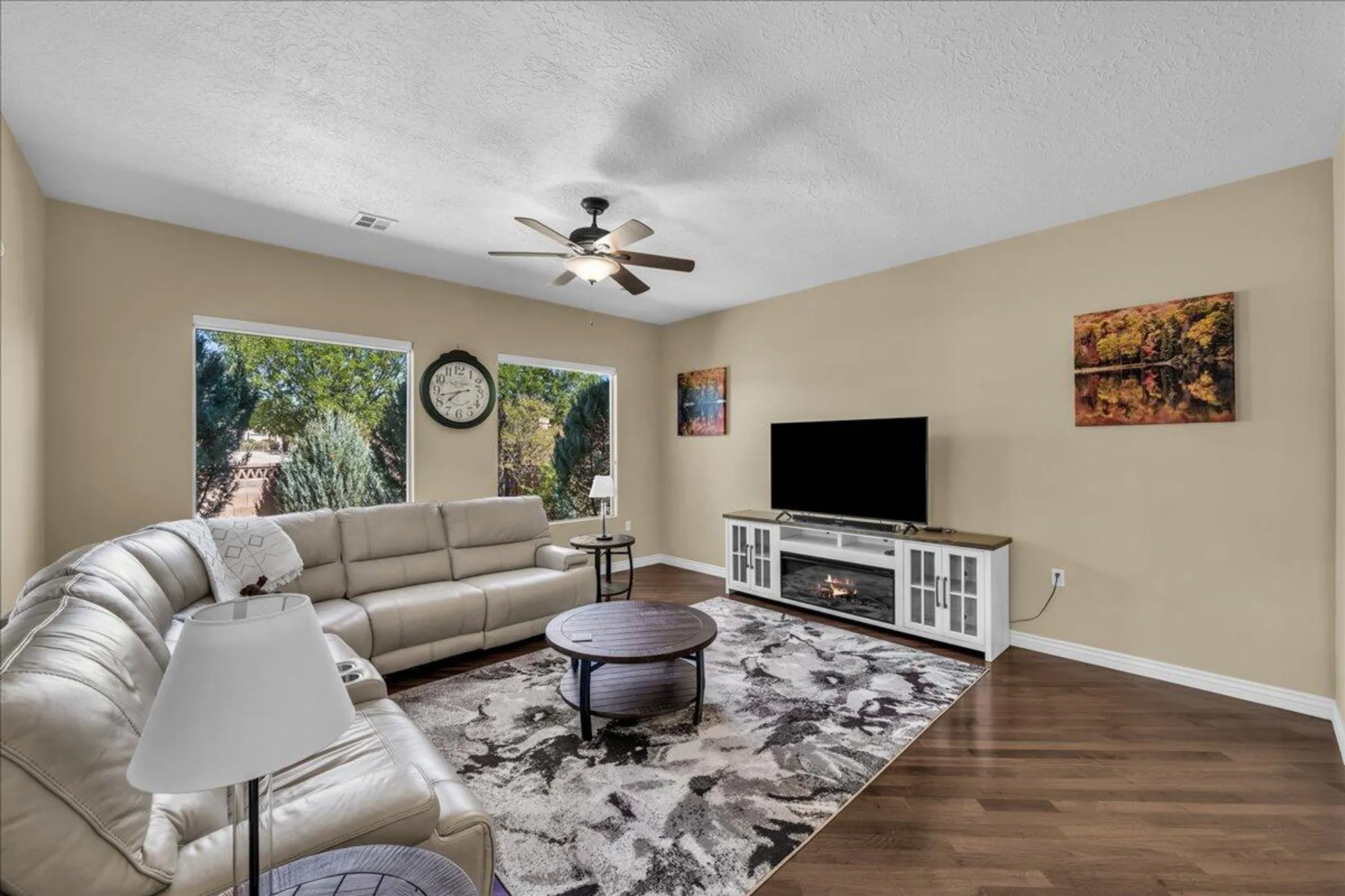 Property Slideshow image 4 of 26 | 2034 w sunstar cir, St George, UT, 84790