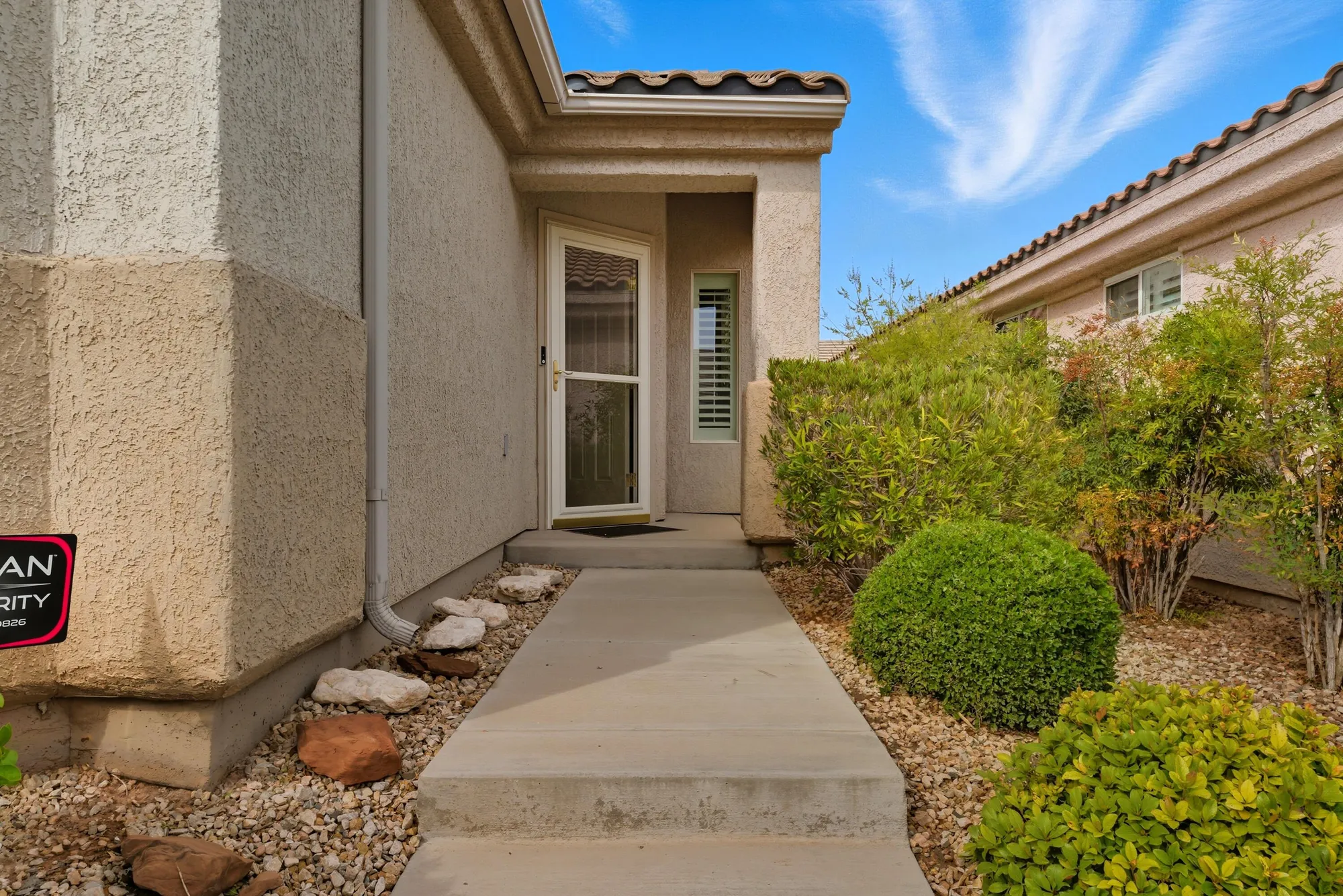 Property Slideshow image 2 of 15 | 4532 cold river dr, St George, UT, 84790