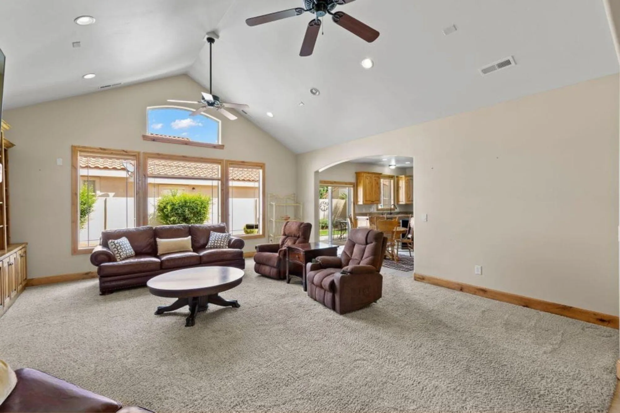 Property Slideshow image 6 of 25 | 1165 w indian hills dr unit 251, St George, UT, 84770
