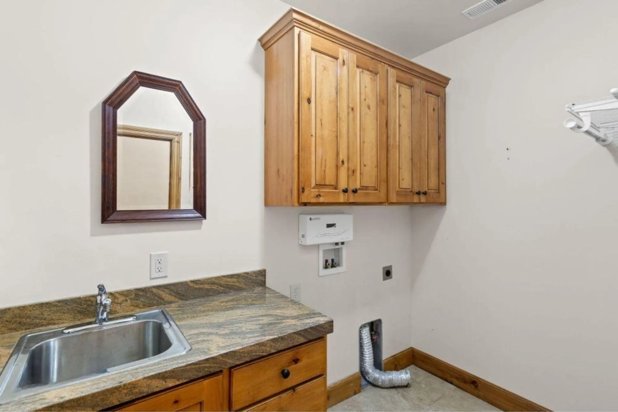 Property Slideshow image 12 of 25 | 1165 w indian hills dr unit 251, St George, UT, 84770