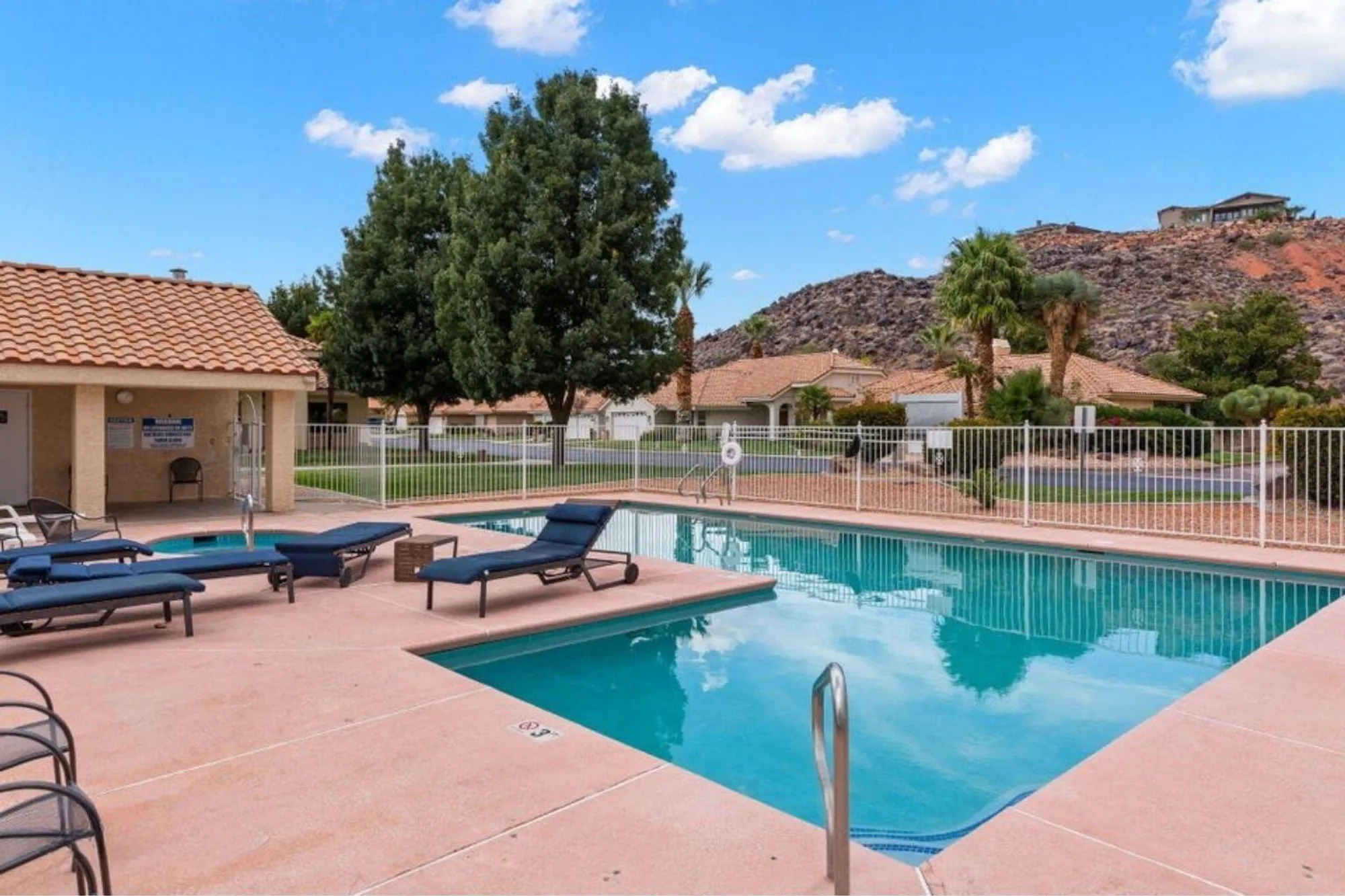 Property Slideshow image 24 of 25 | 1165 w indian hills dr unit 251, St George, UT, 84770
