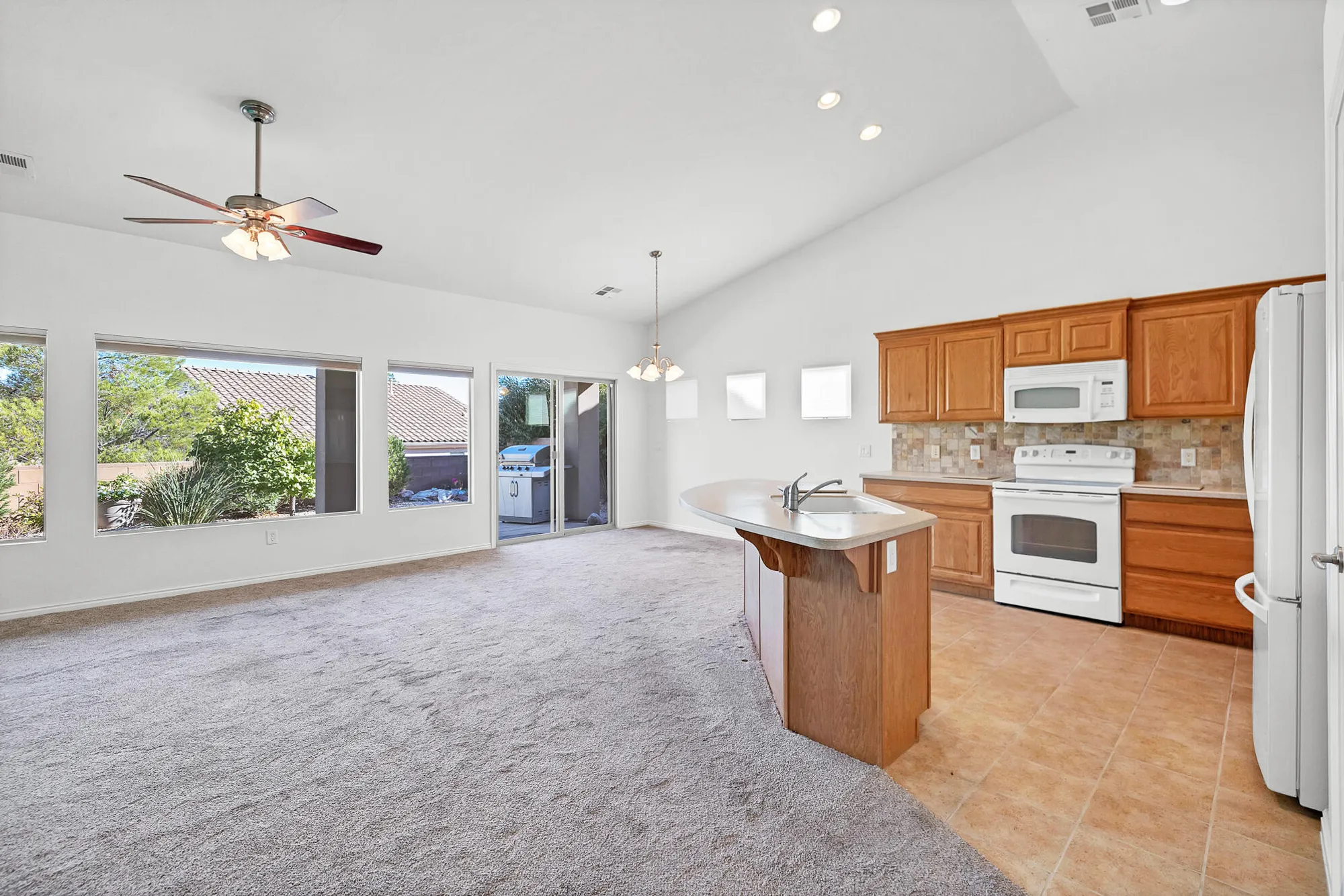 Property Slideshow image 6 of 25 | 1394 w forest hill dr, St George, UT, 84790