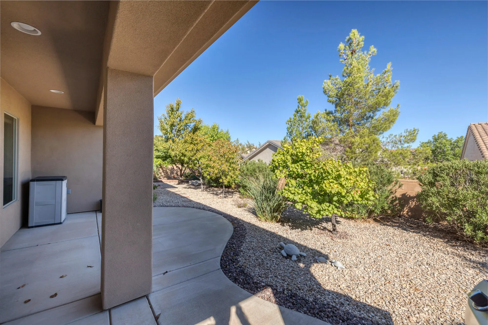 Property Slideshow image 21 of 25 | 1394 w forest hill dr, St George, UT, 84790
