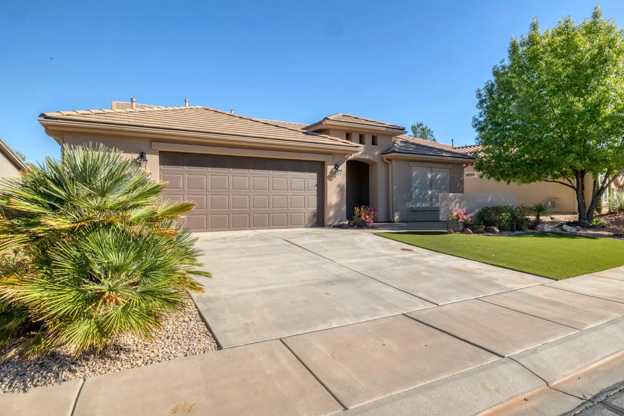 Property Slideshow image 3 of 25 | 1394 w forest hill dr, St George, UT, 84790
