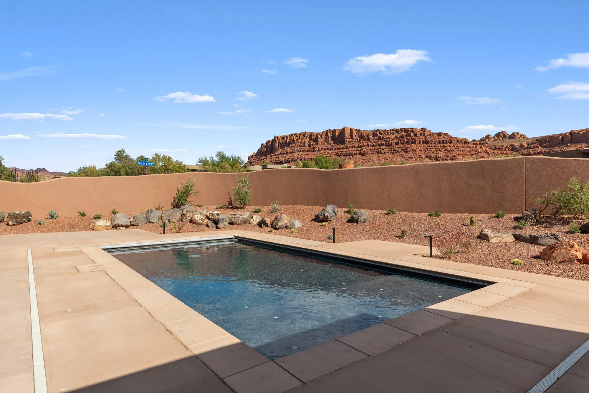 Property Slideshow image 12 of 20 | 2498 n la casa cir, St George, UT, 84770