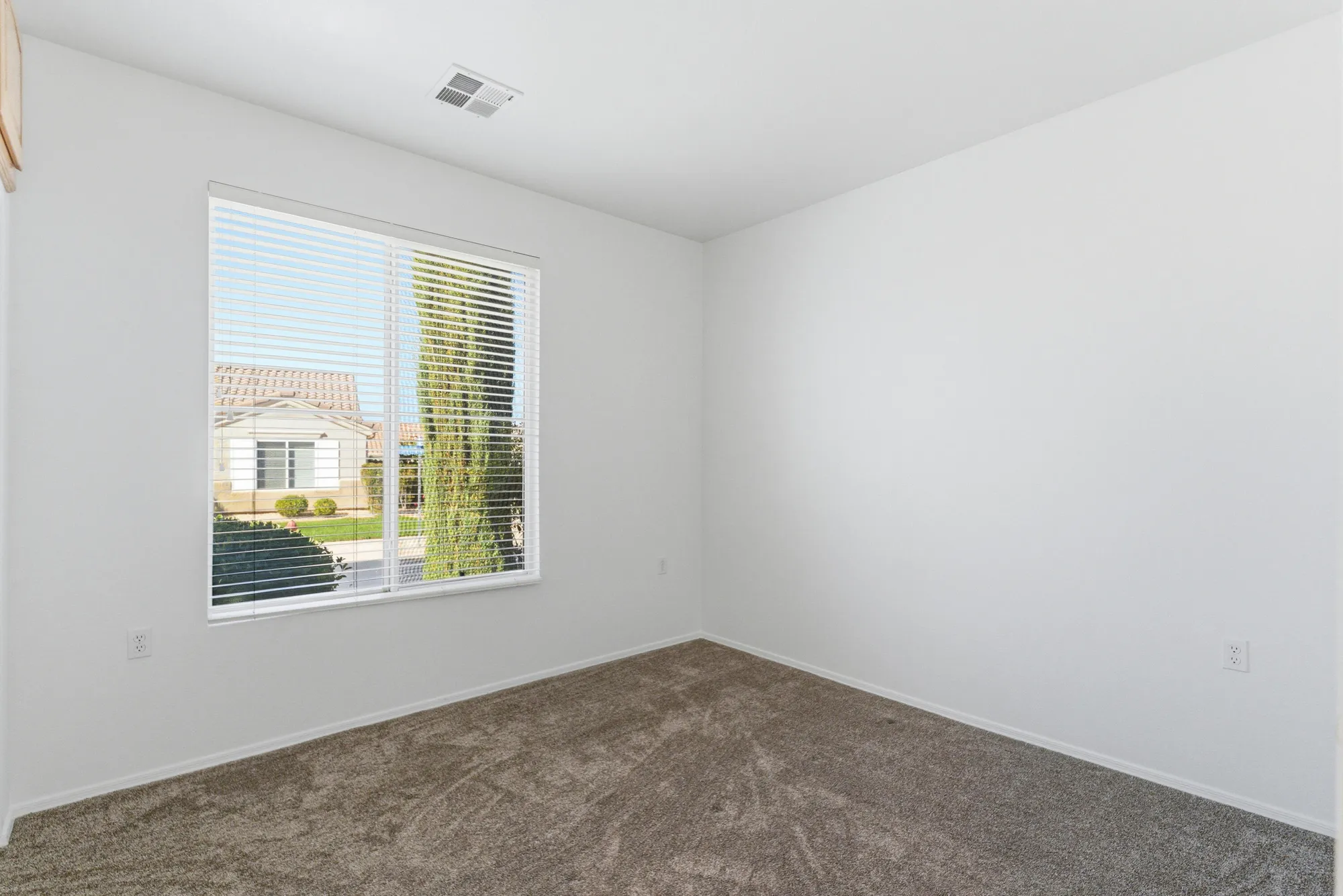 Property Slideshow image 6 of 20 | 4491 cold river dr, St George, UT, 84790