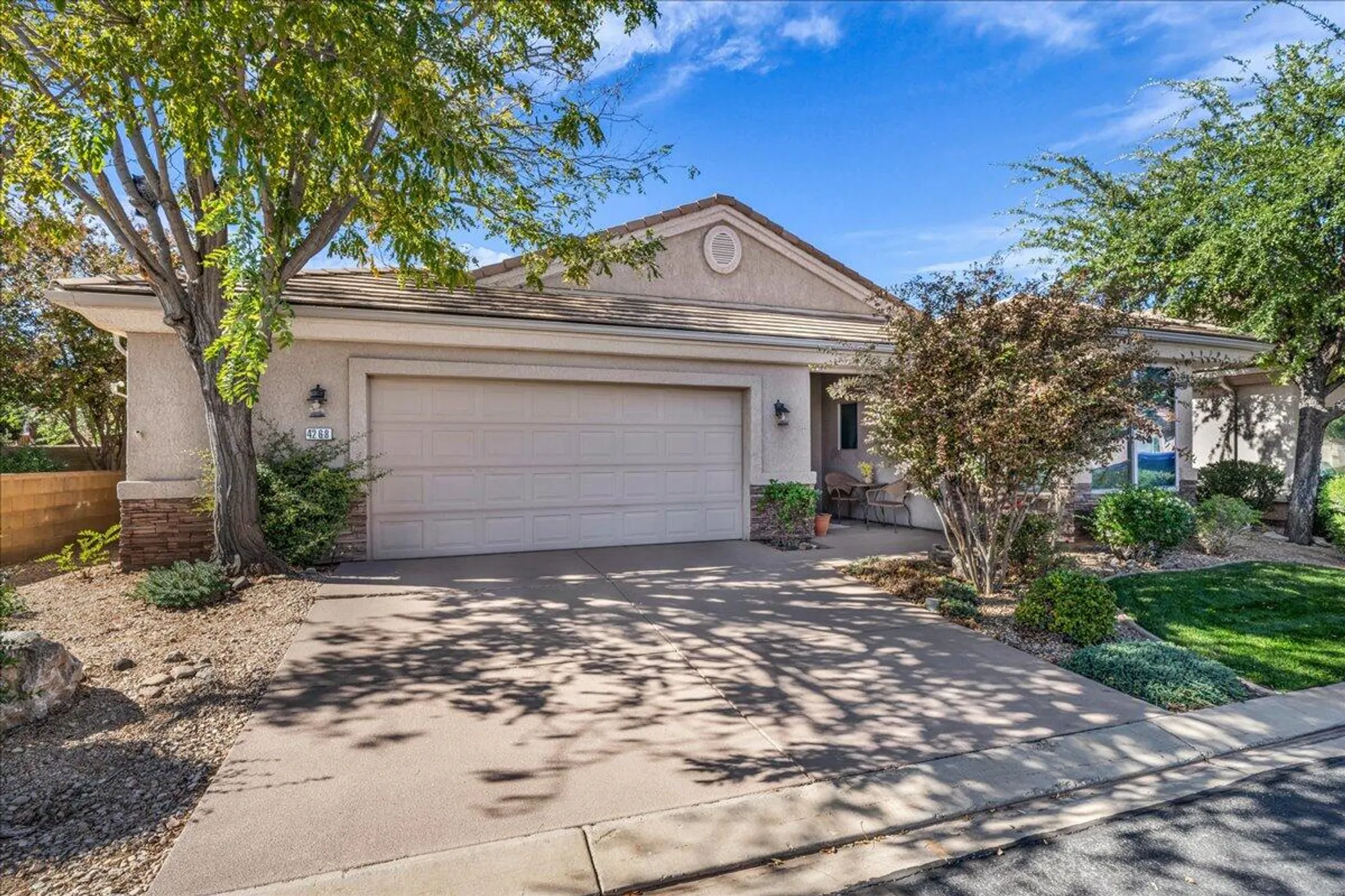 Property Slideshow image 13 of 16 | 4268 s ambassador dr, St George, UT, 84790