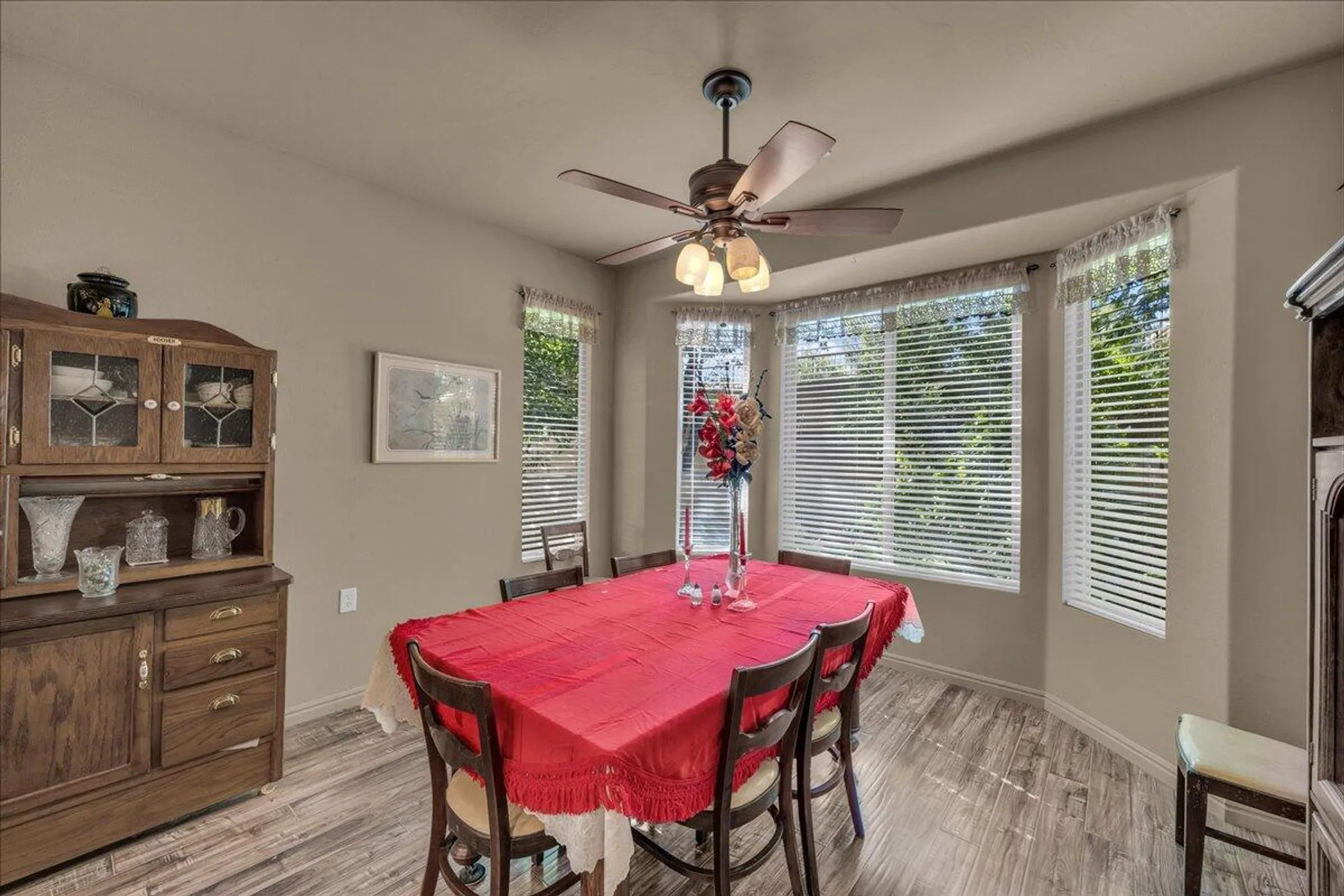 Property Slideshow image 4 of 16 | 4268 s ambassador dr, St George, UT, 84790