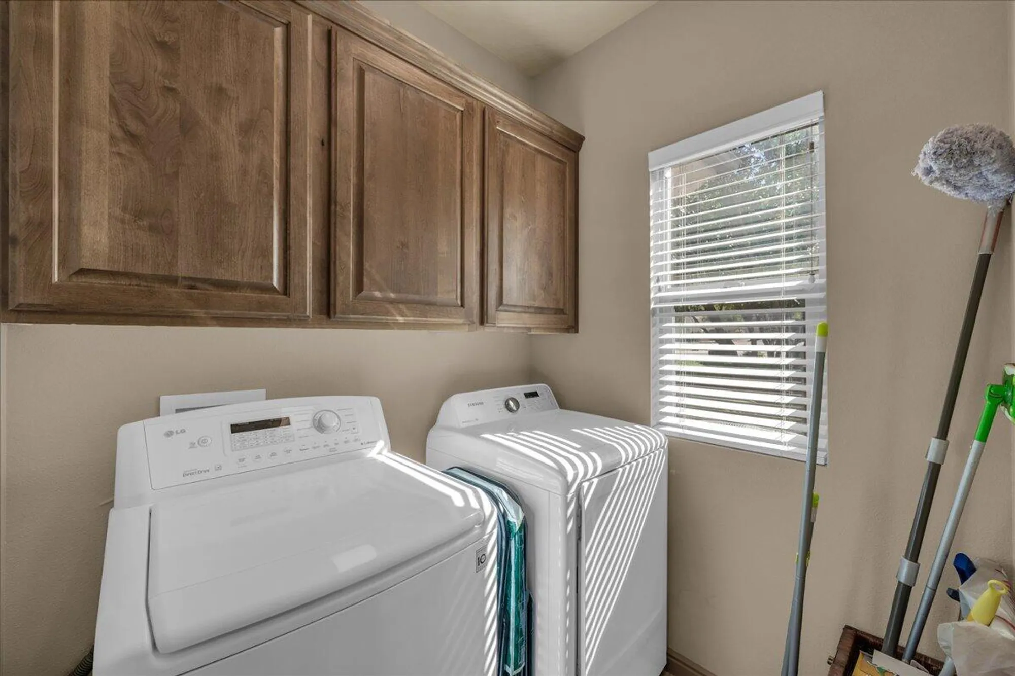 Property Slideshow image 12 of 16 | 4268 s ambassador dr, St George, UT, 84790