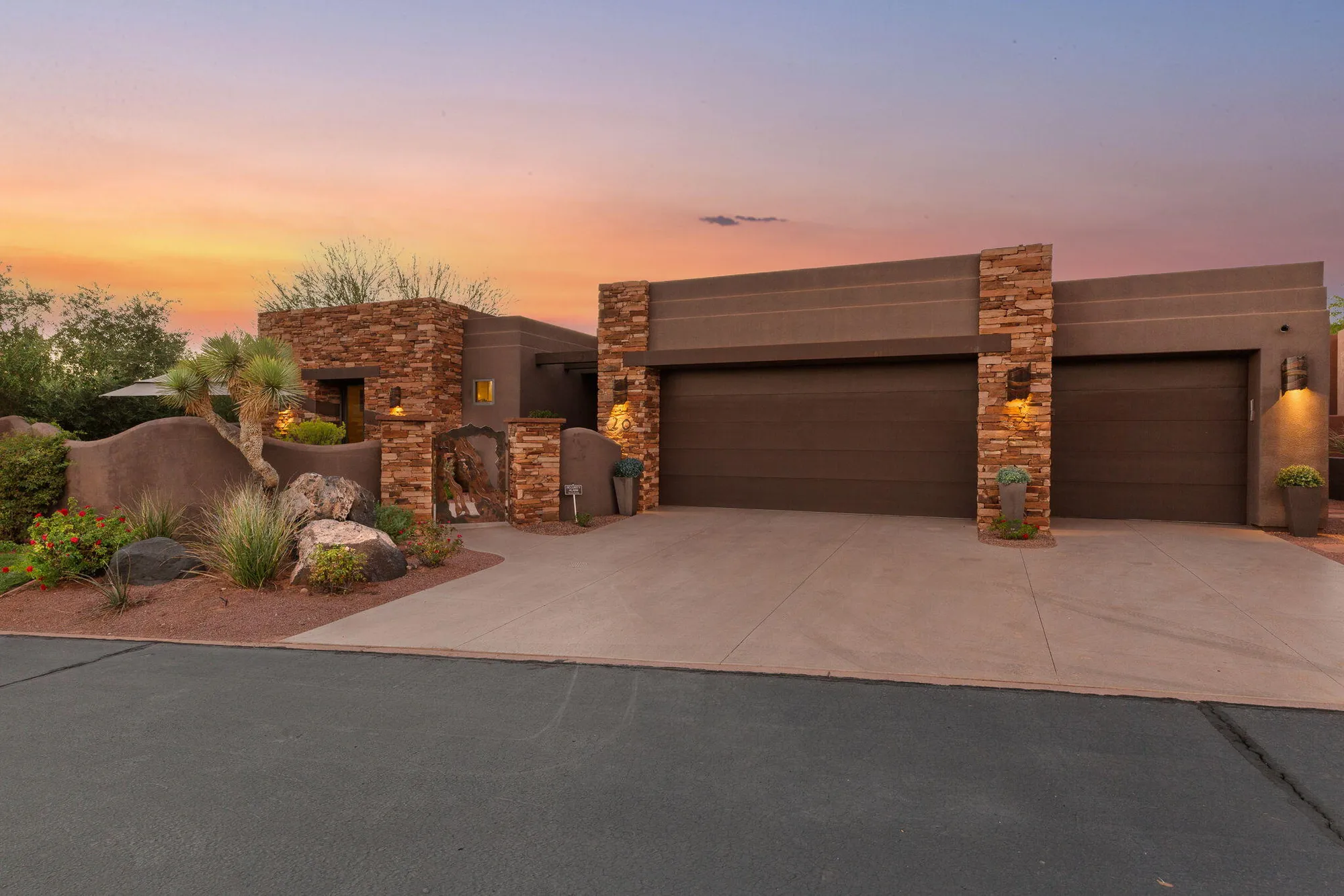 Property Slideshow image 1 of 48 | 1500 e split rock dr 20, Ivins, UT, 84738