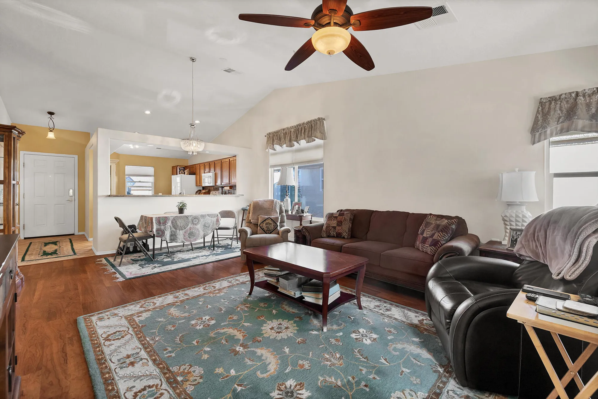 Property Slideshow image 8 of 16 | 1821 wide river dr, St George, UT, 84790