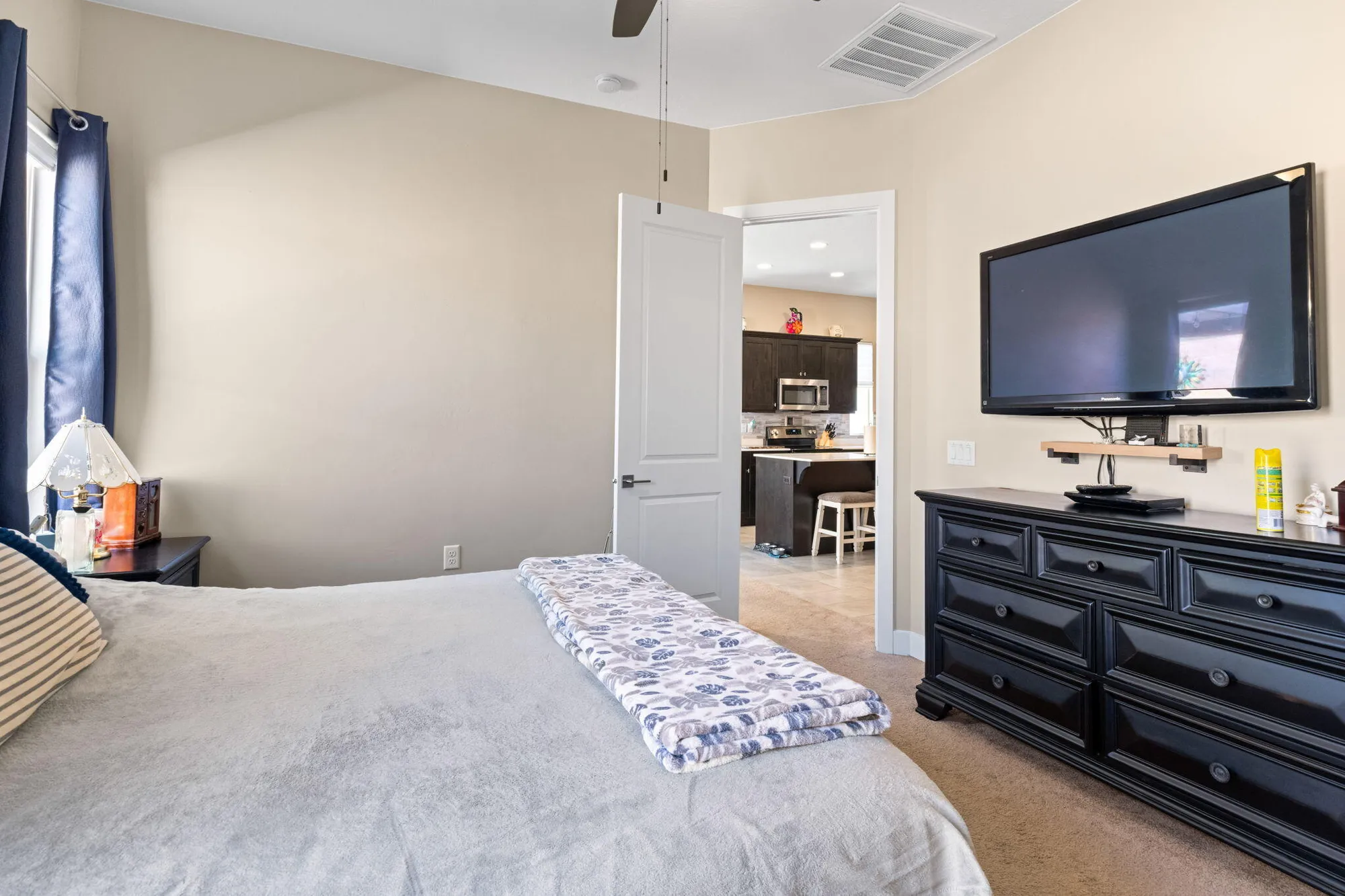 Property Slideshow image 10 of 22 | 1254 w hopewell dr, St George, UT, 84790