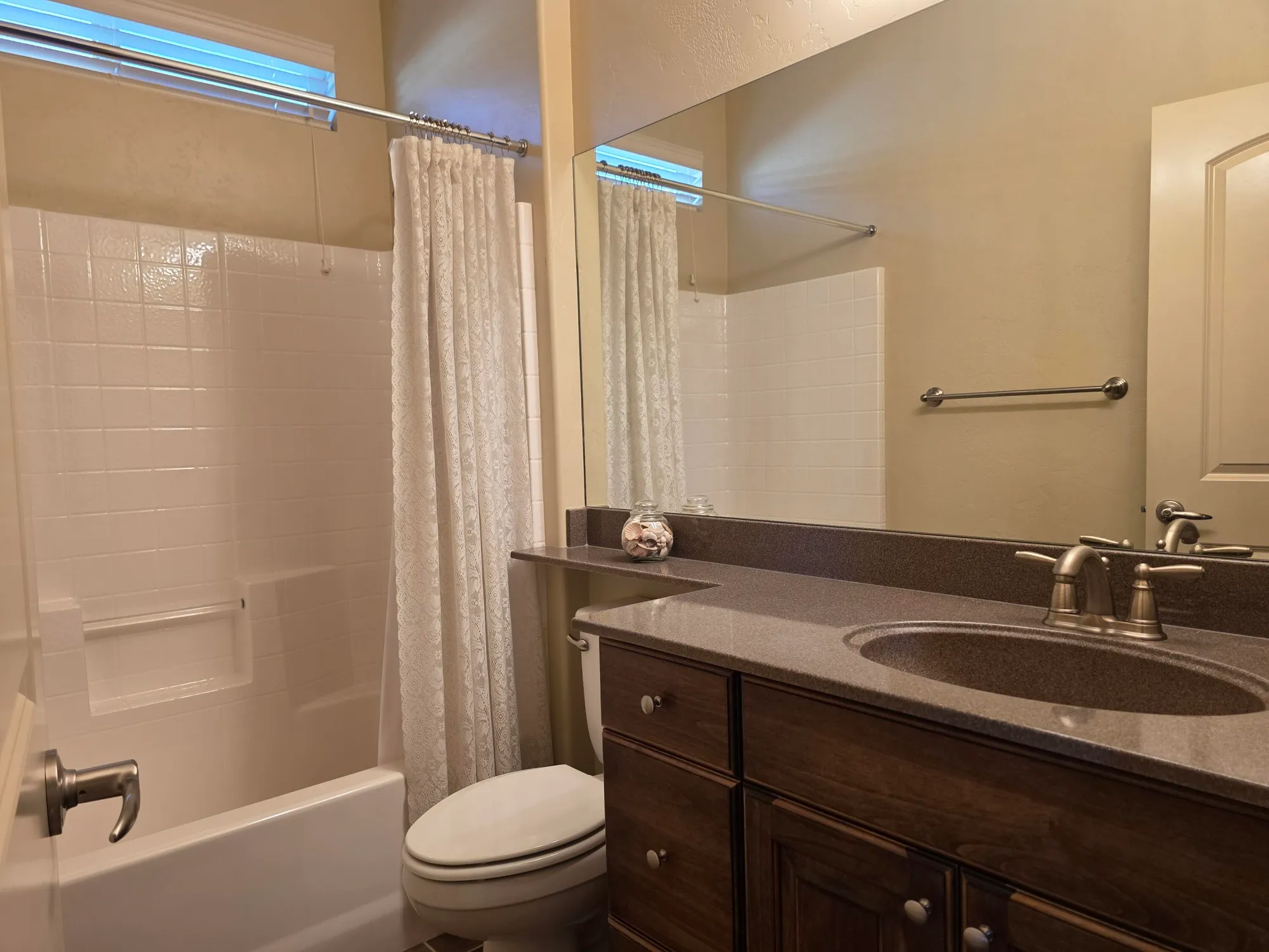 Property Slideshow image 13 of 22 | 1695 w garnet ridge dr, St George, UT, 84790