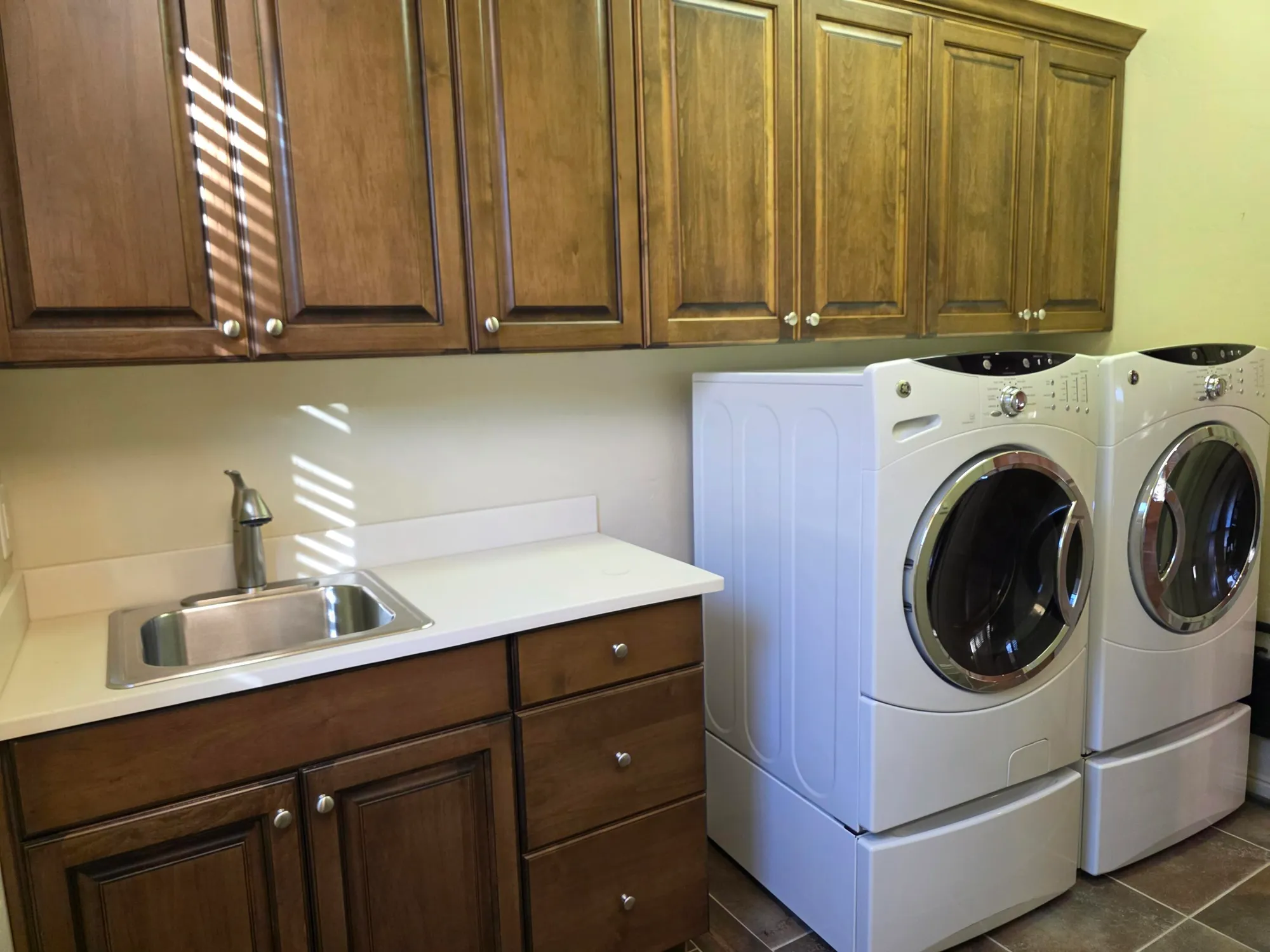 Property Slideshow image 16 of 22 | 1695 w garnet ridge dr, St George, UT, 84790