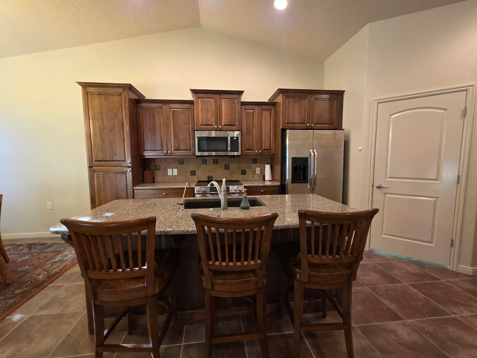 Property Slideshow image 4 of 22 | 1695 w garnet ridge dr, St George, UT, 84790