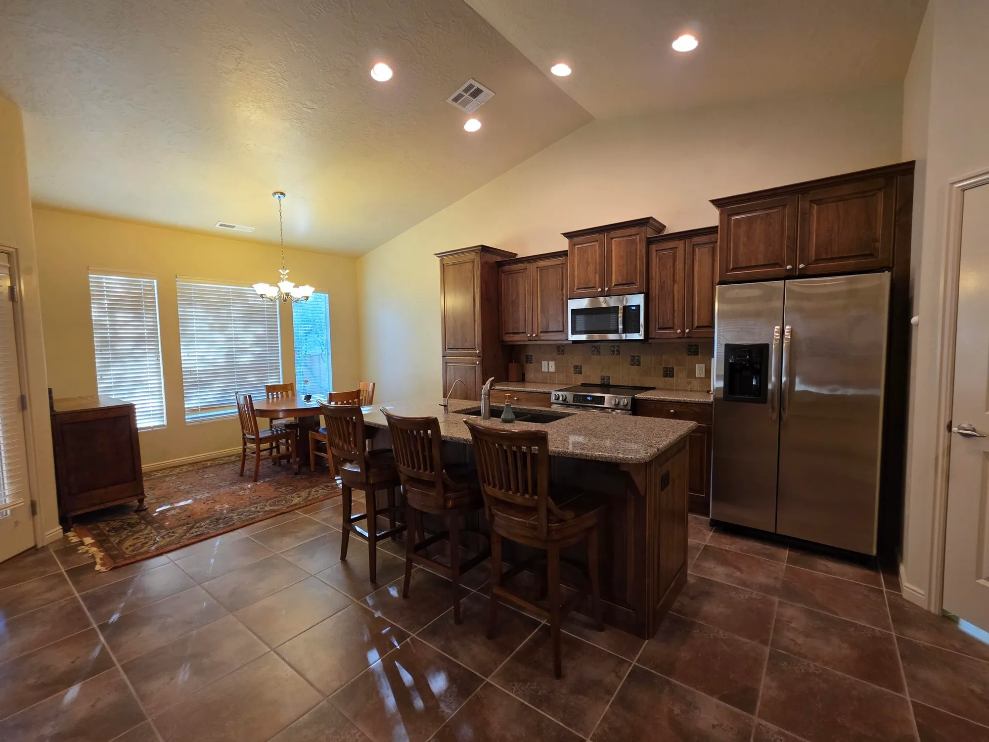 Property Slideshow image 5 of 22 | 1695 w garnet ridge dr, St George, UT, 84790