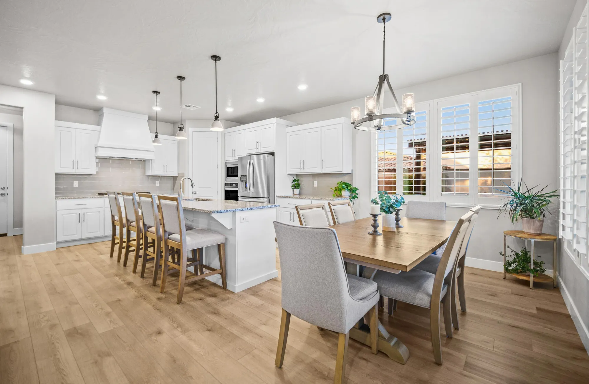 Property Slideshow image 3 of 44 | 273 w camino sur, Washington, UT, 84780