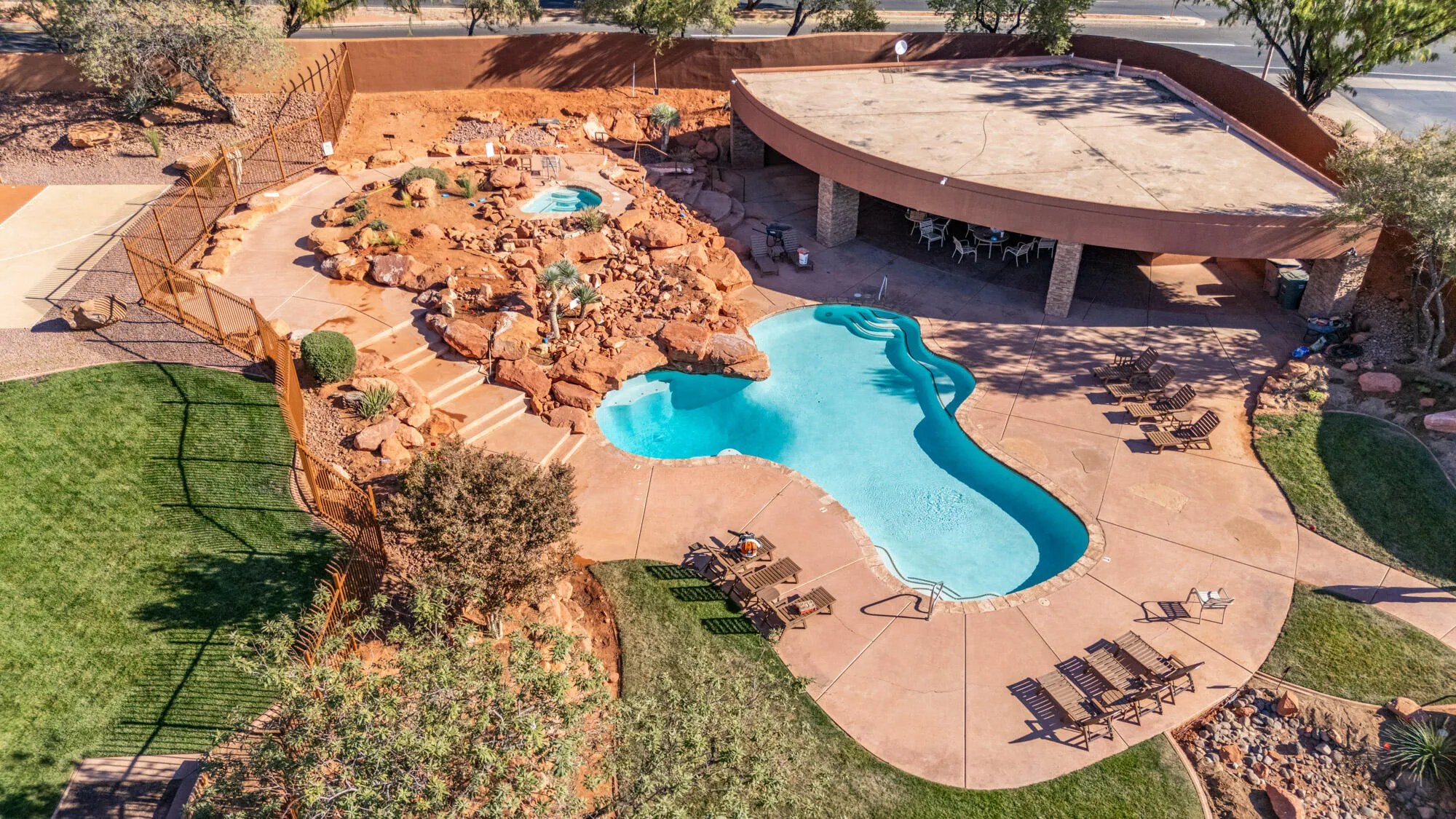 Property Slideshow image 39 of 44 | 2255 n tuweap dr 57, St George, UT, 84770