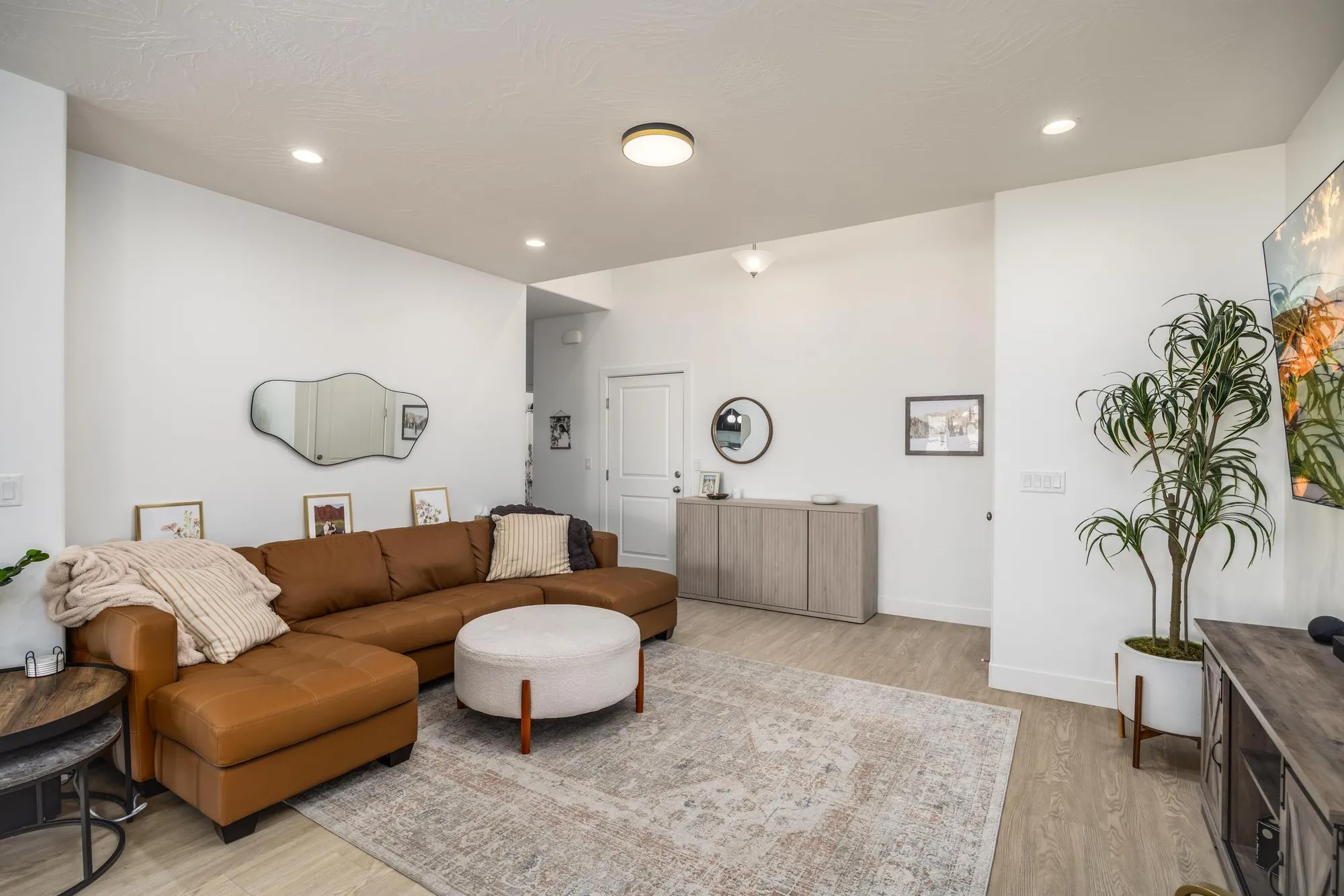 Property Slideshow image 6 of 26 | 108 w camino borde, Washington, UT, 84780