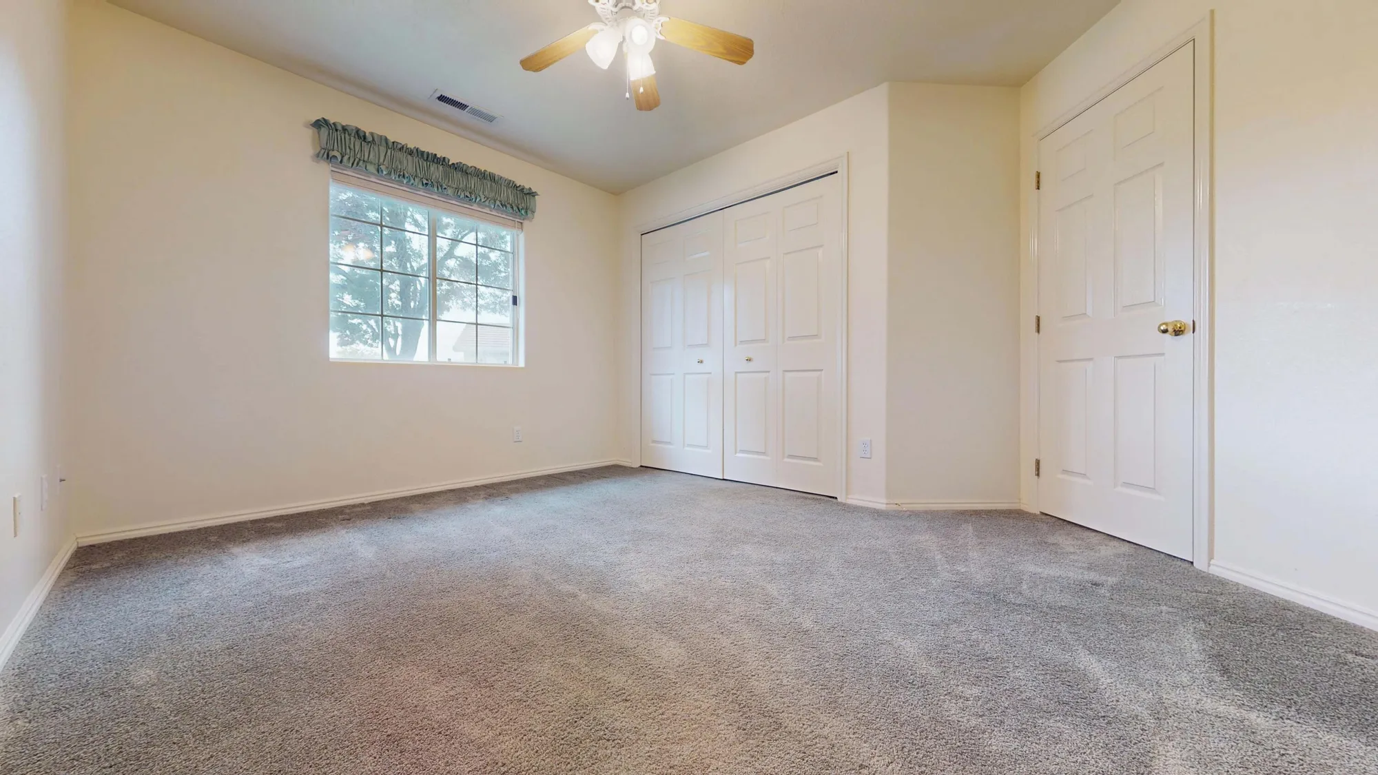 Property Slideshow image 19 of 51 | 1055 e 900 s unit 51, St George, UT, 84790