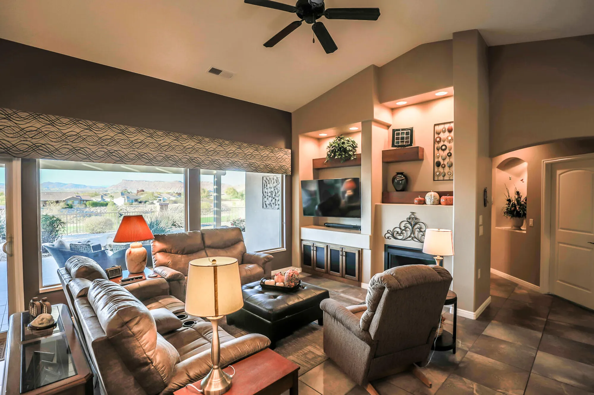Property Slideshow image 7 of 37 | 1472 w heather glen dr, St George, UT, 84790