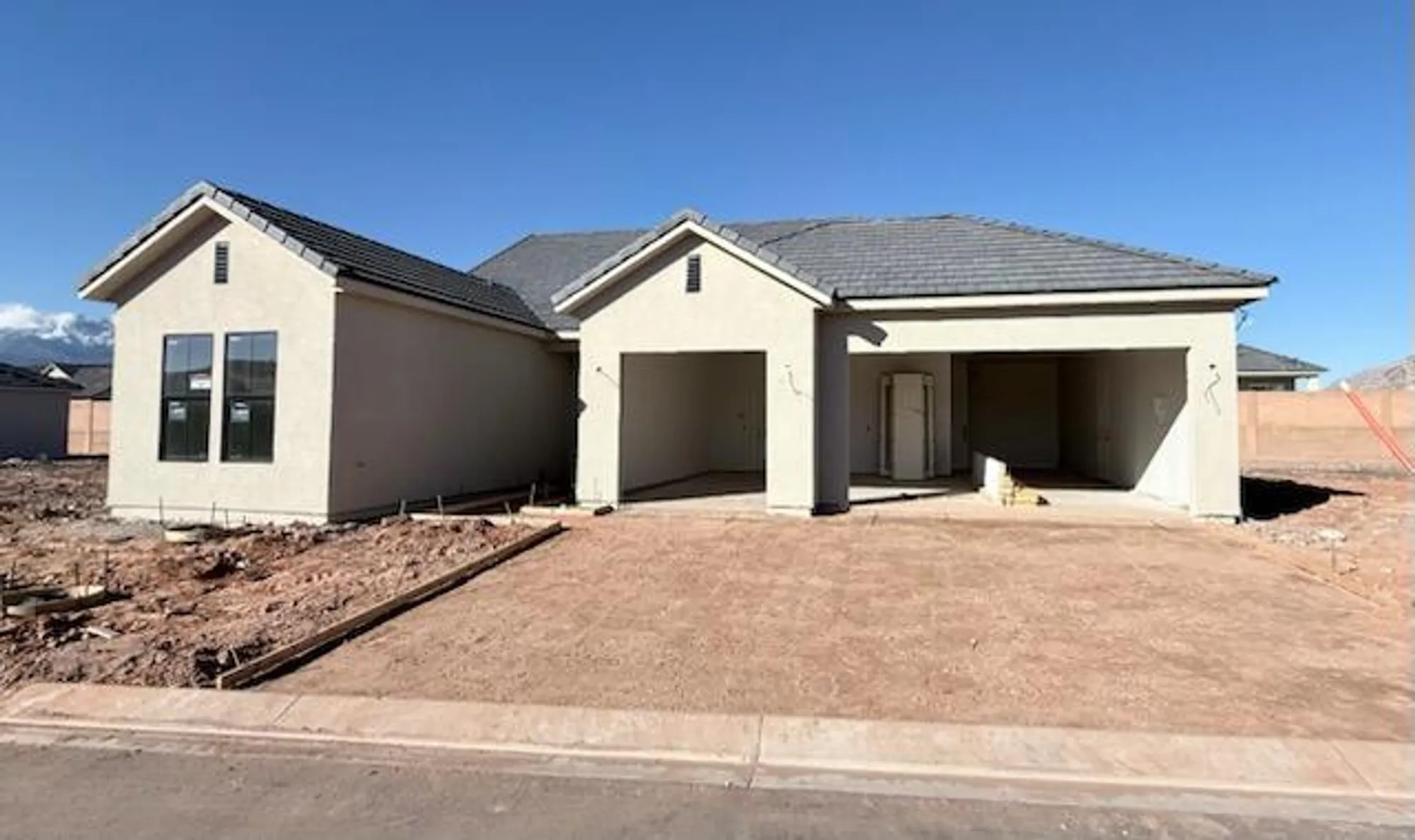 Property Slideshow image 1 of 15 | 964 w hamilton ave, Toquerville, UT, 84774