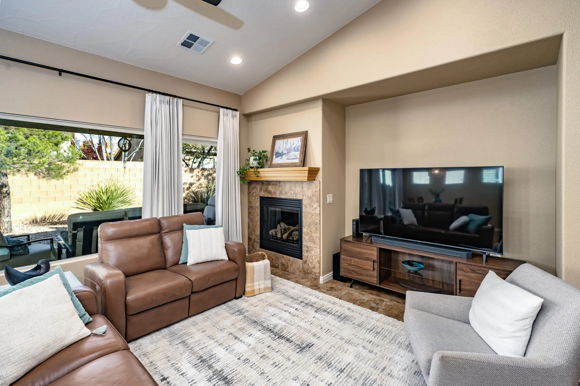 Property Slideshow image 12 of 44 | 1392 harvest heights dr, St George, UT, 84790