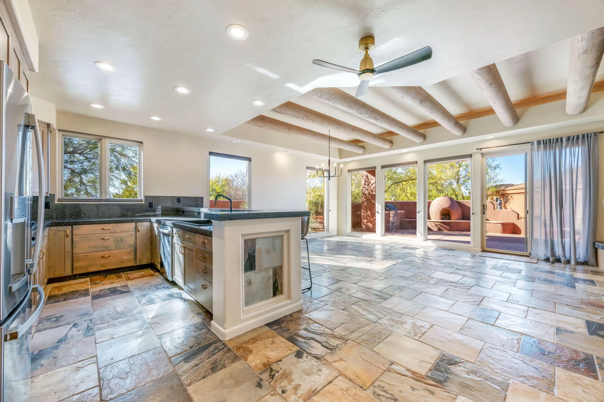 Property Slideshow image 8 of 44 | 2255 n tuweap dr 54, St George, UT, 84770