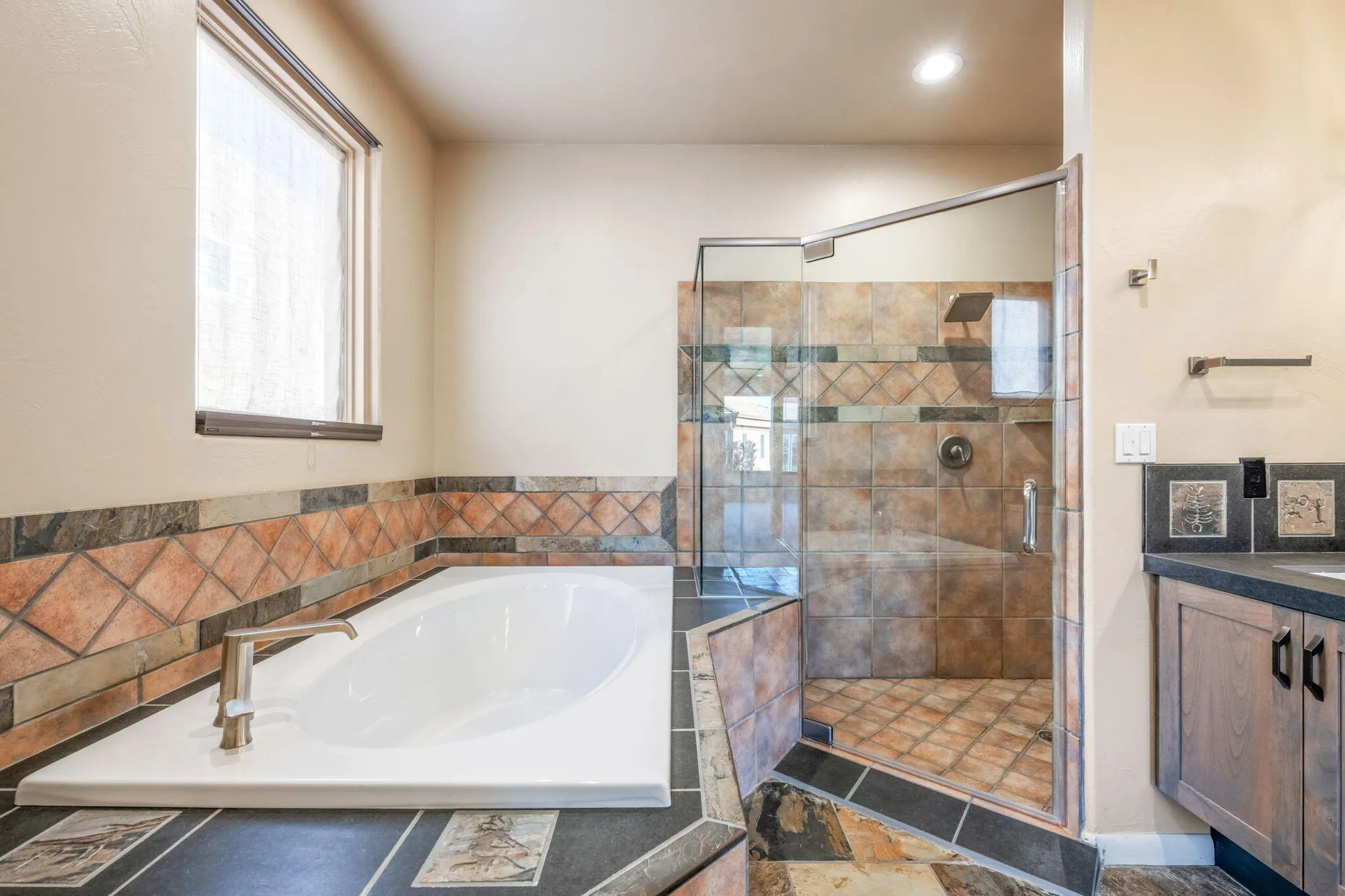 Property Slideshow image 21 of 44 | 2255 n tuweap dr 54, St George, UT, 84770
