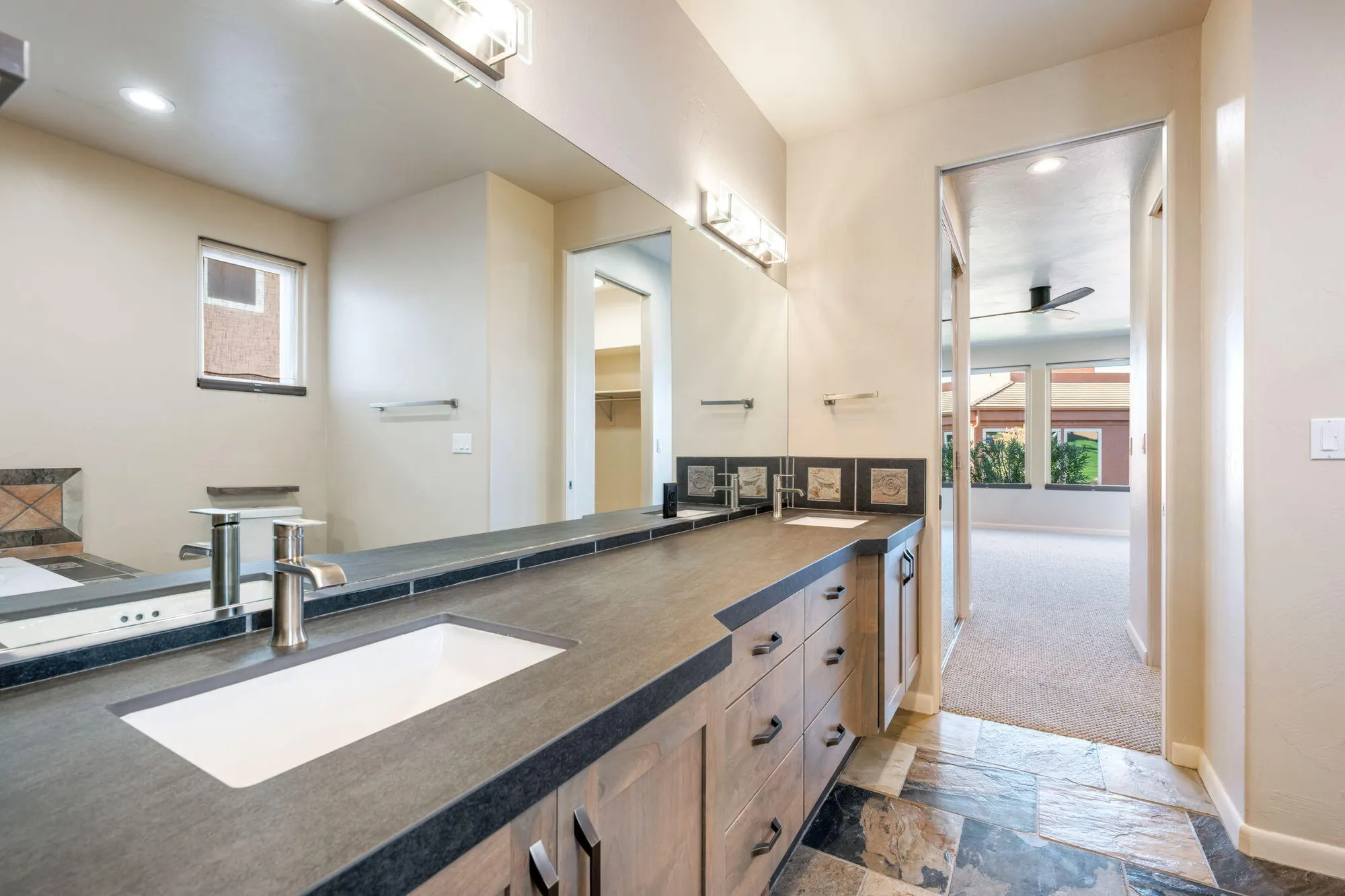 Property Slideshow image 23 of 44 | 2255 n tuweap dr 54, St George, UT, 84770