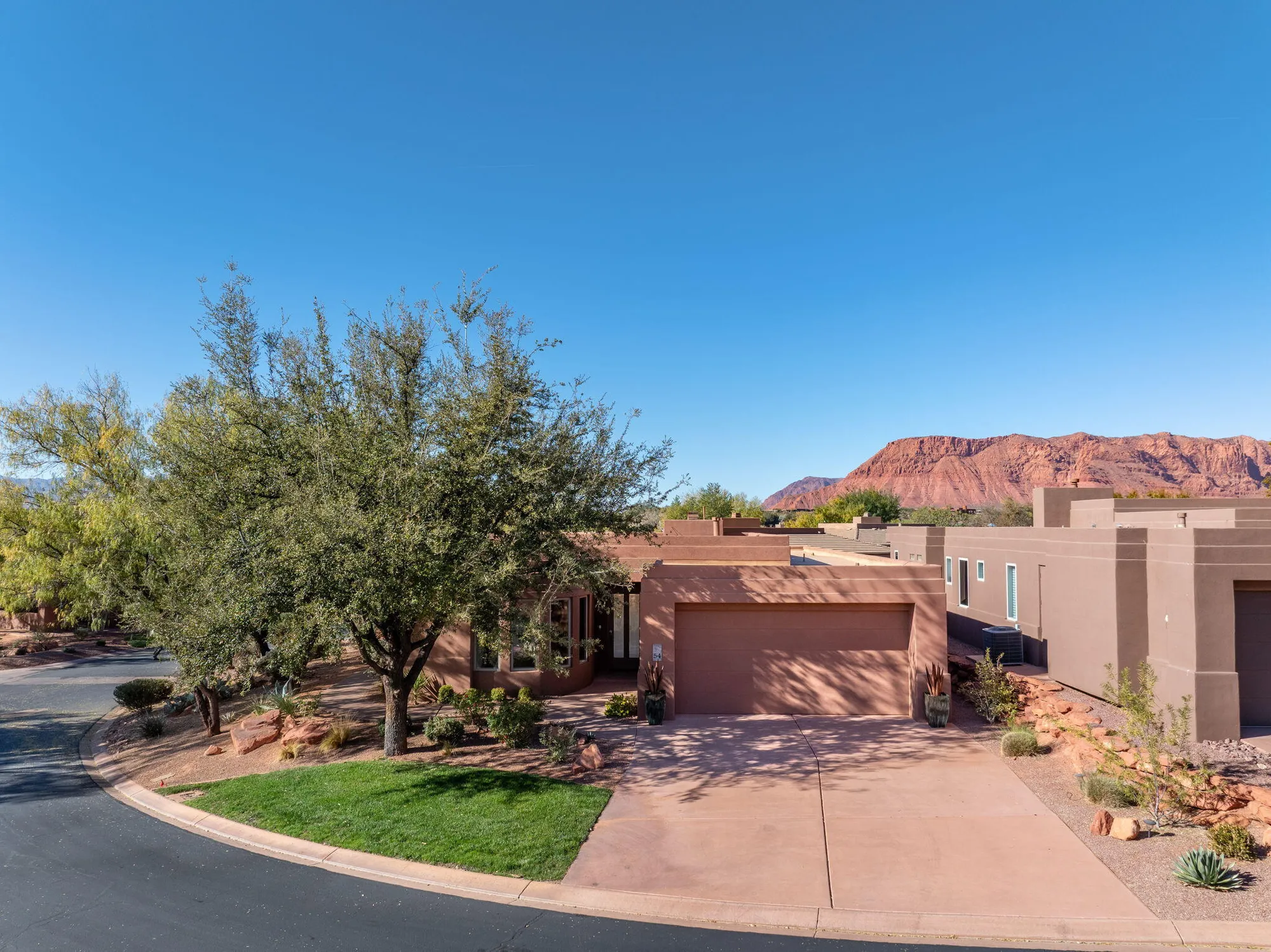 Property Slideshow image 4 of 44 | 2255 n tuweap dr 54, St George, UT, 84770