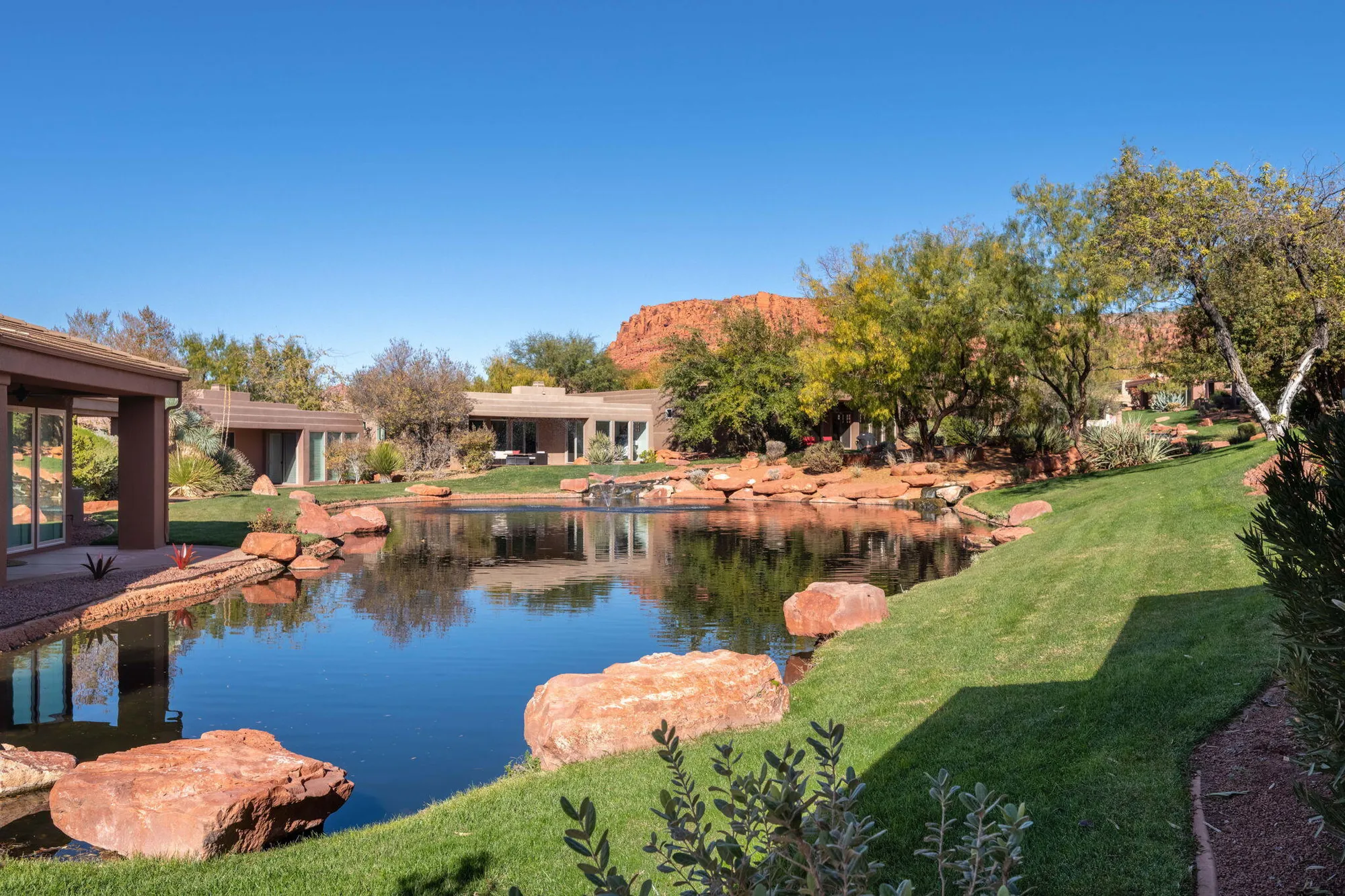 Property Slideshow image 33 of 44 | 2255 n tuweap dr 54, St George, UT, 84770