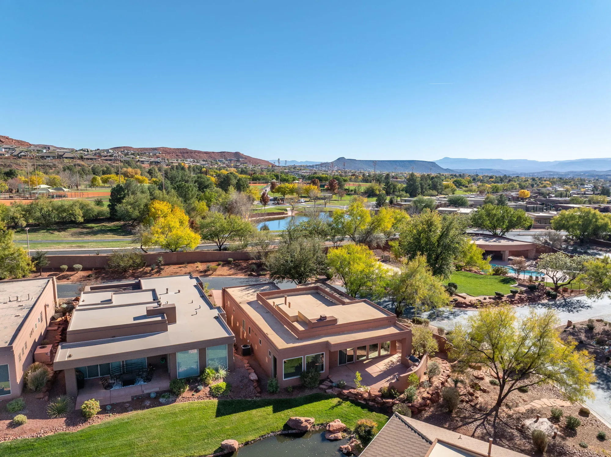 Property Slideshow image 37 of 44 | 2255 n tuweap dr 54, St George, UT, 84770