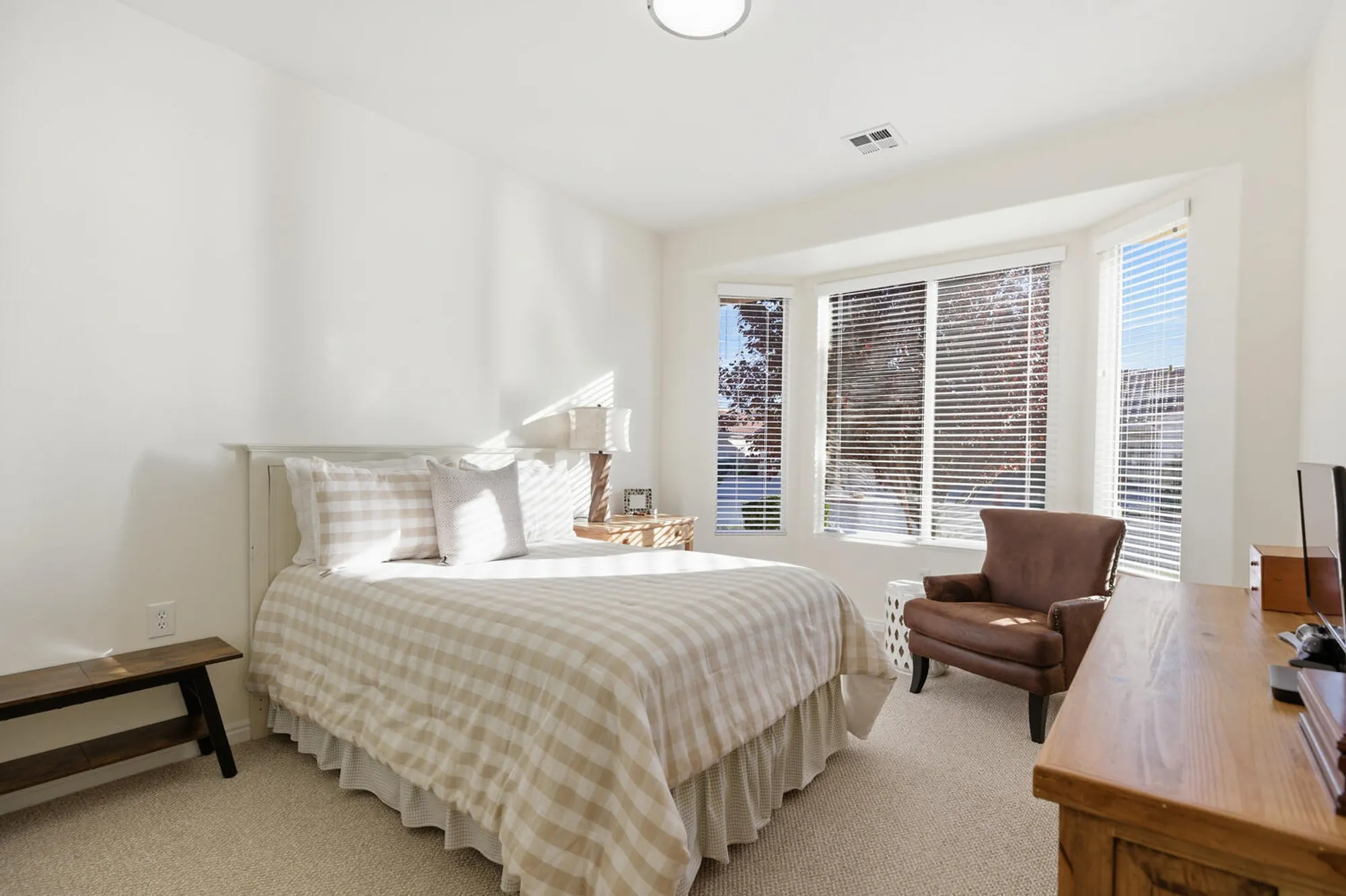 Property Slideshow image 21 of 34 | 4504 s big river dr, St George, UT, 84790