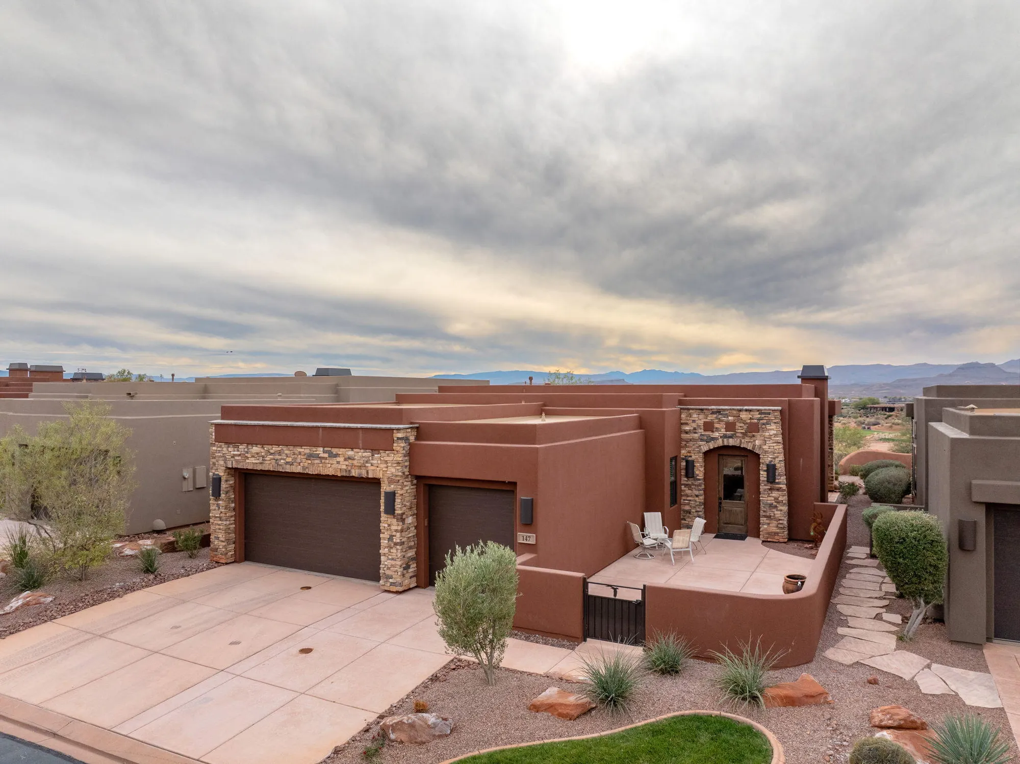Property Slideshow image 3 of 37 | 2139 w cougar rock cir 147, St George, UT, 84770