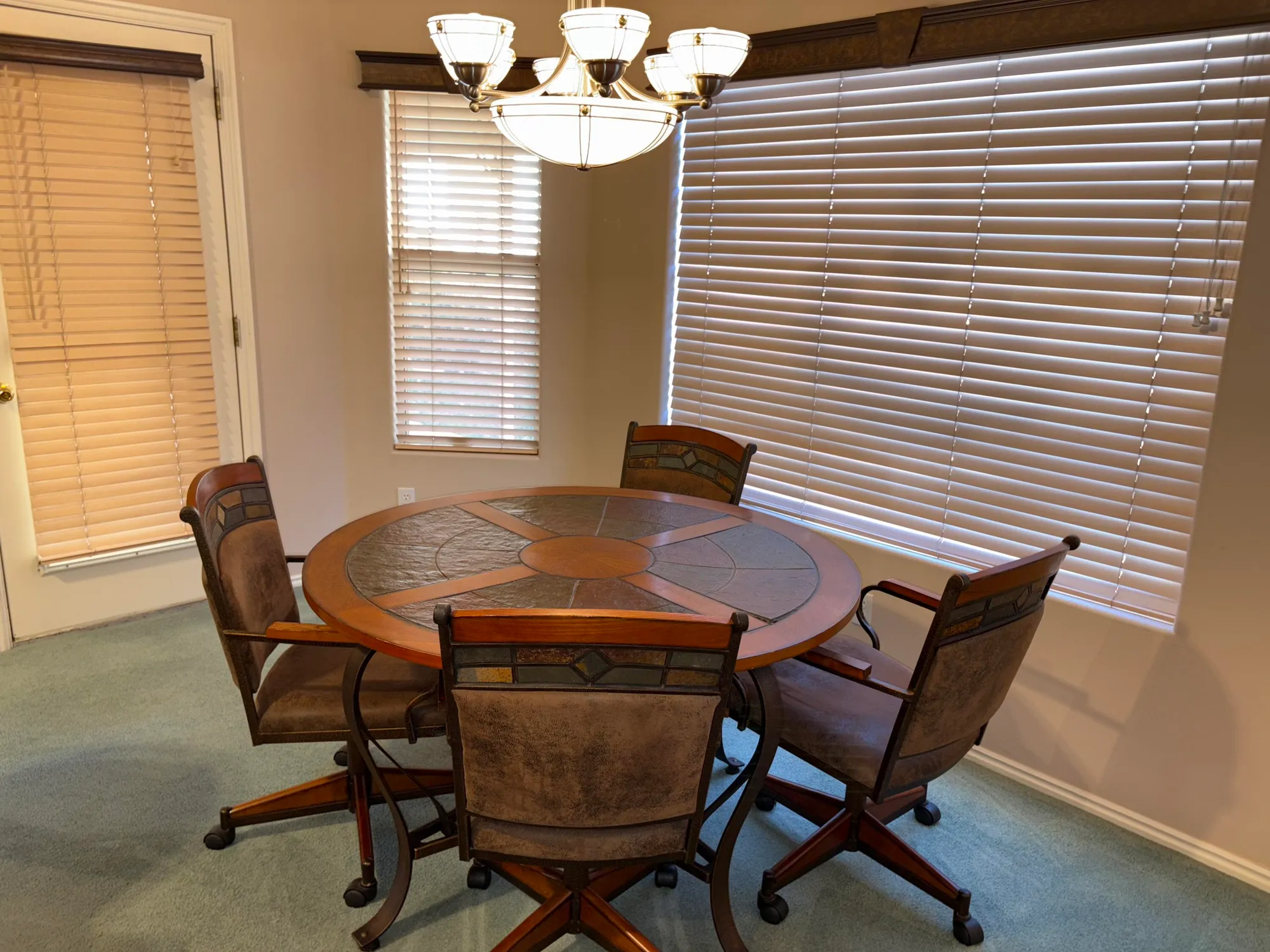 Property Slideshow image 18 of 46 | 210 n mall dr apt 65, St George, UT, 84790