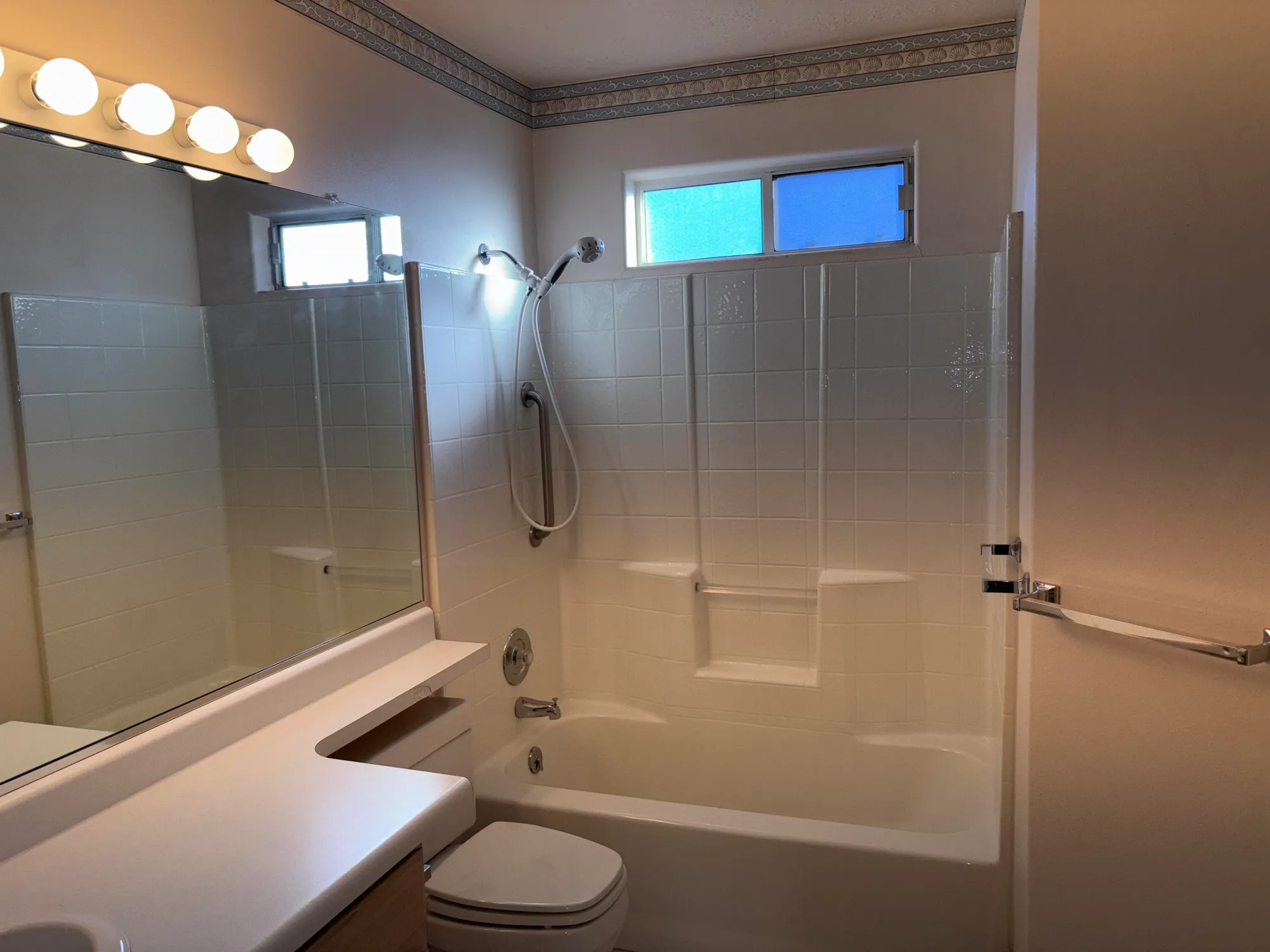 Property Slideshow image 31 of 46 | 210 n mall dr apt 65, St George, UT, 84790