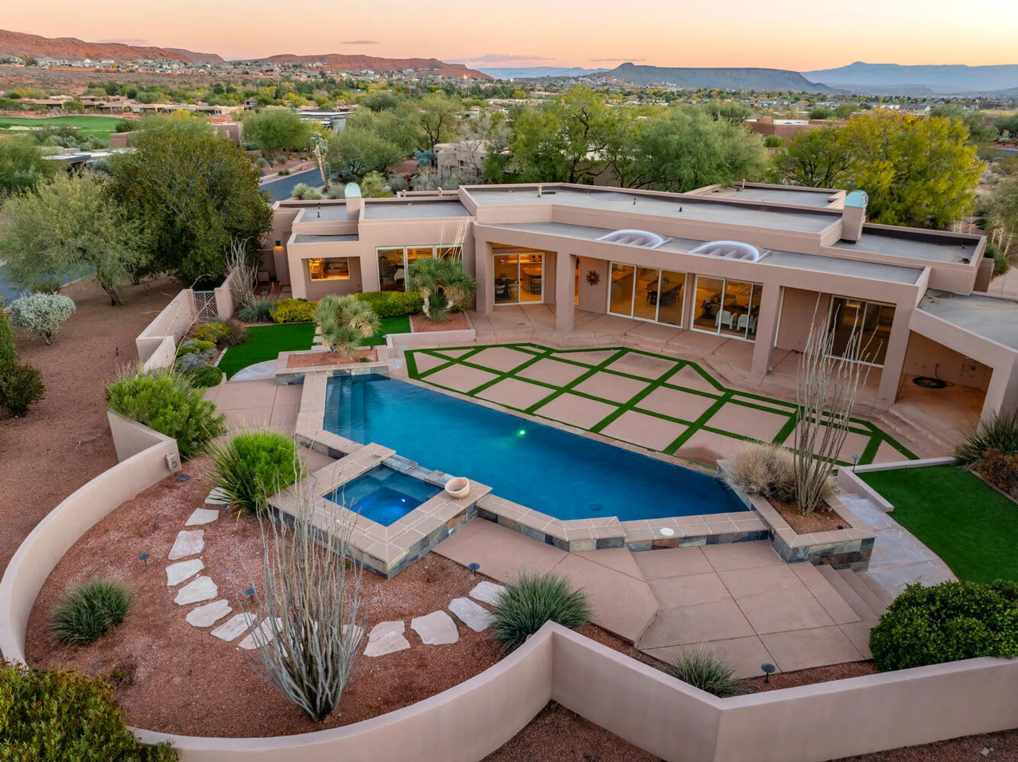 Property Slideshow image 49 of 53 | 2417 w cohonina trl, St George, UT, 84770