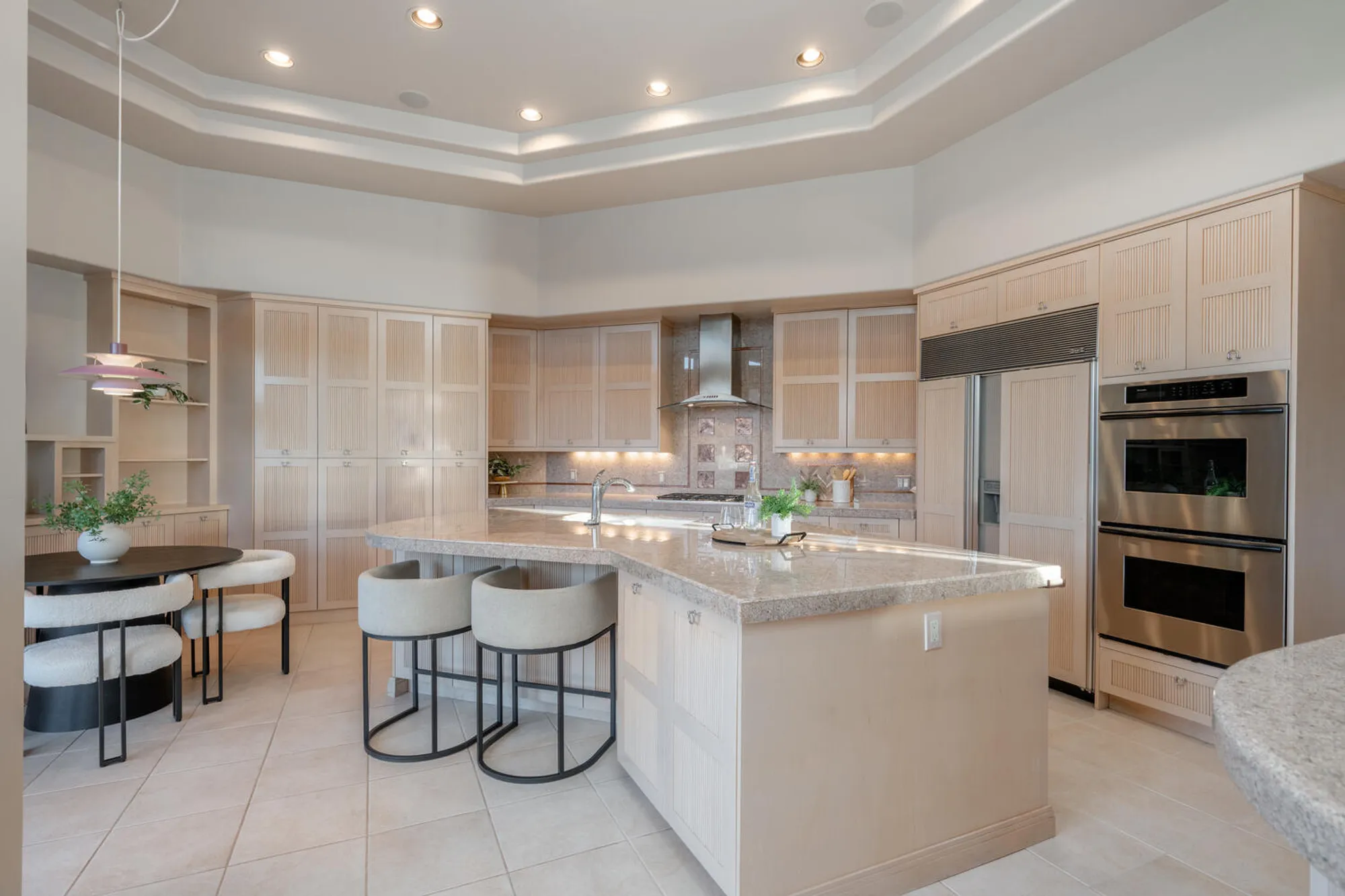 Property Slideshow image 14 of 53 | 2417 w cohonina trl, St George, UT, 84770