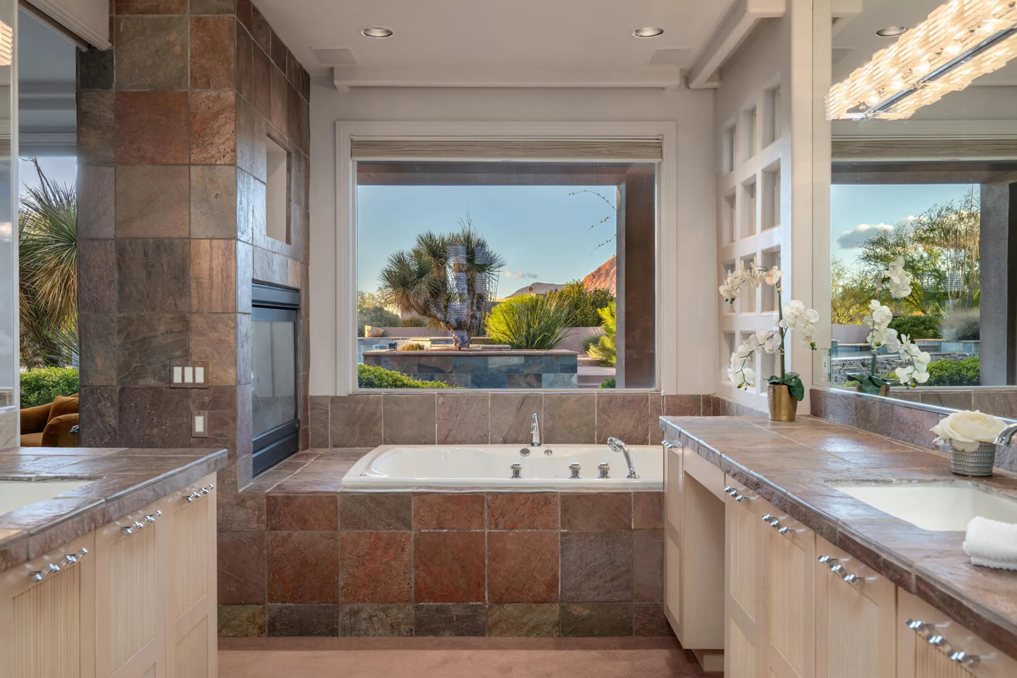 Property Slideshow image 23 of 53 | 2417 w cohonina trl, St George, UT, 84770