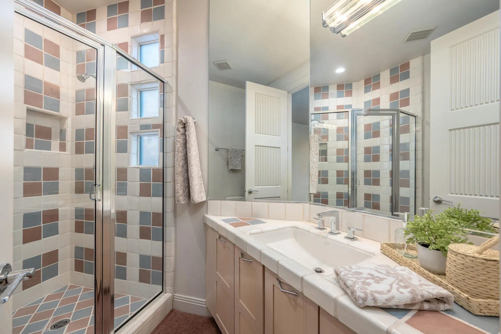 Property Slideshow image 27 of 53 | 2417 w cohonina trl, St George, UT, 84770