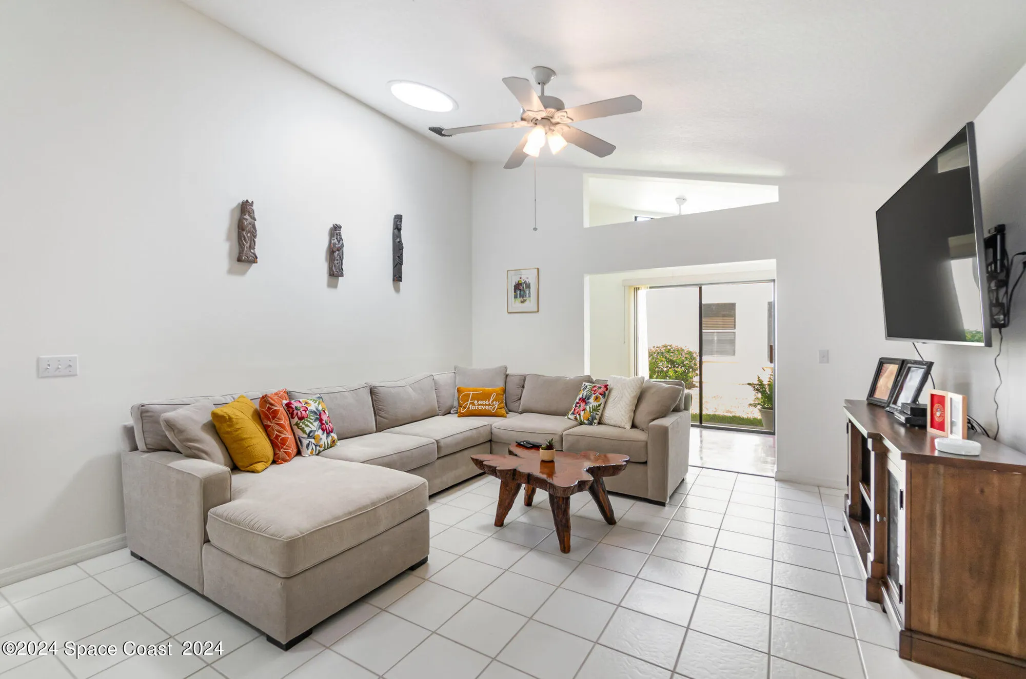 Property Slideshow image 8 of 46 | 1453 patriot dr, Melbourne, FL, 32940